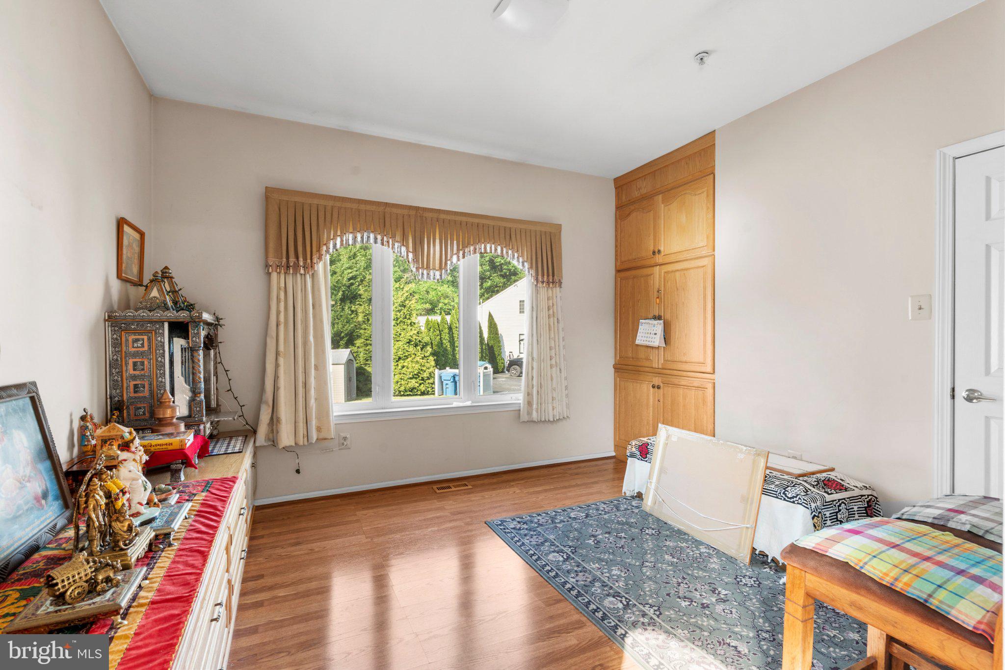 HICKORY RIDGE - Residential