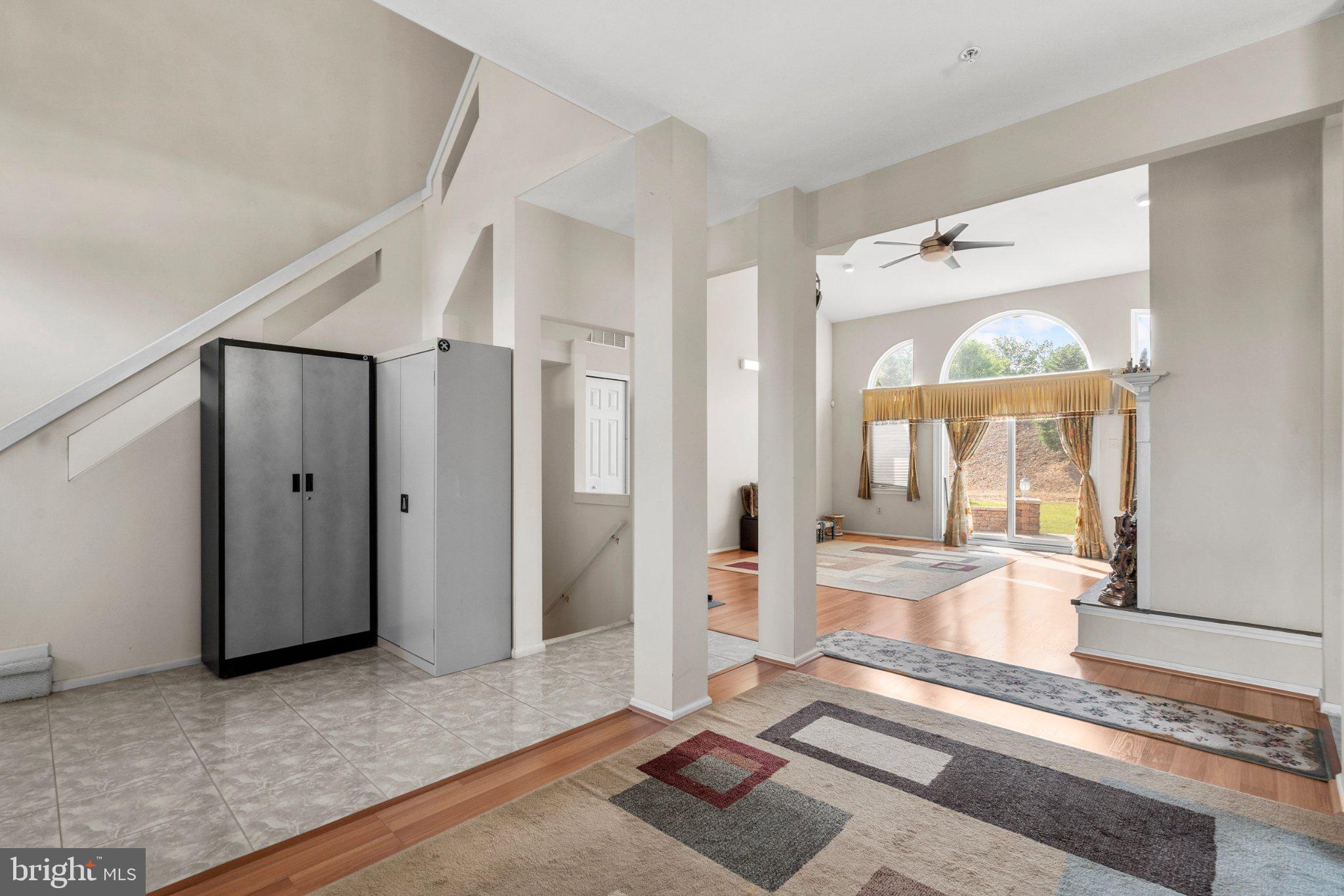 HICKORY RIDGE - Residential