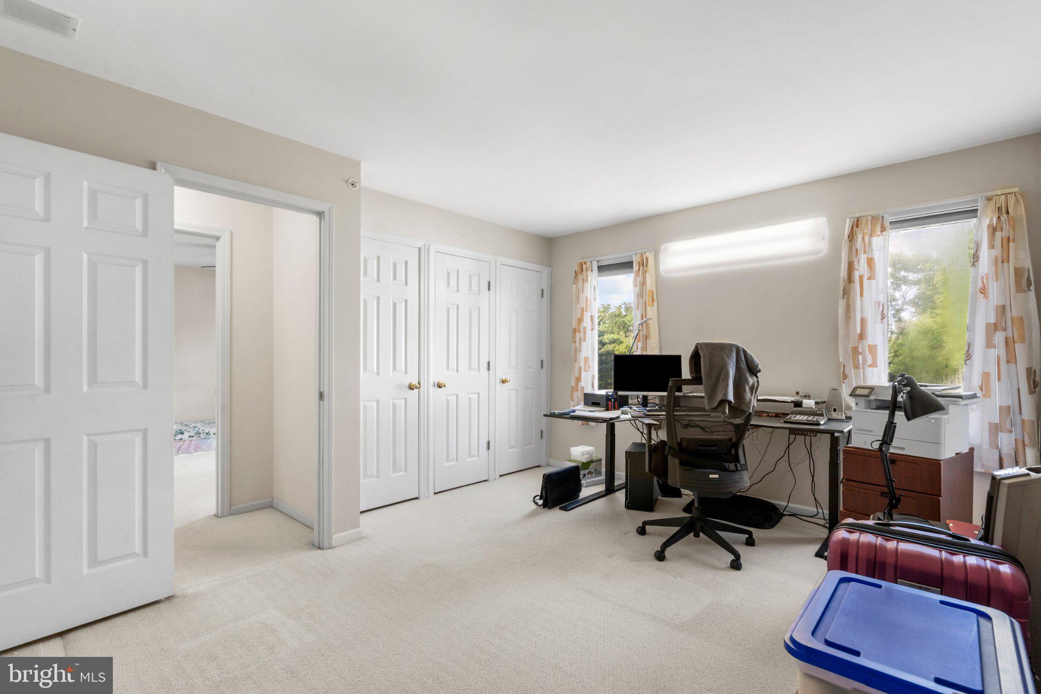 HICKORY RIDGE - Residential