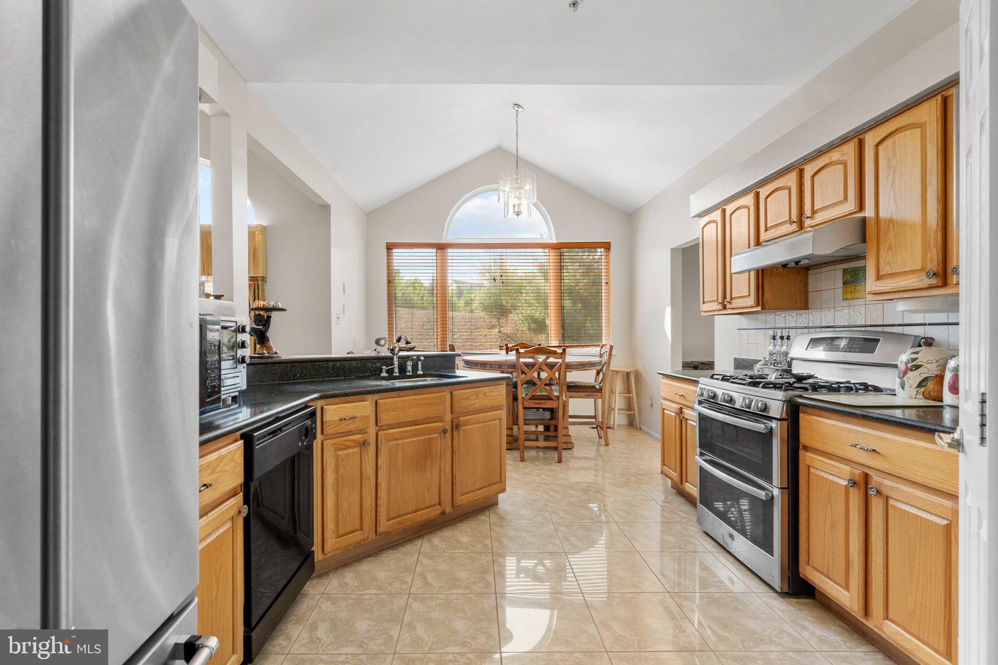 HICKORY RIDGE - Residential
