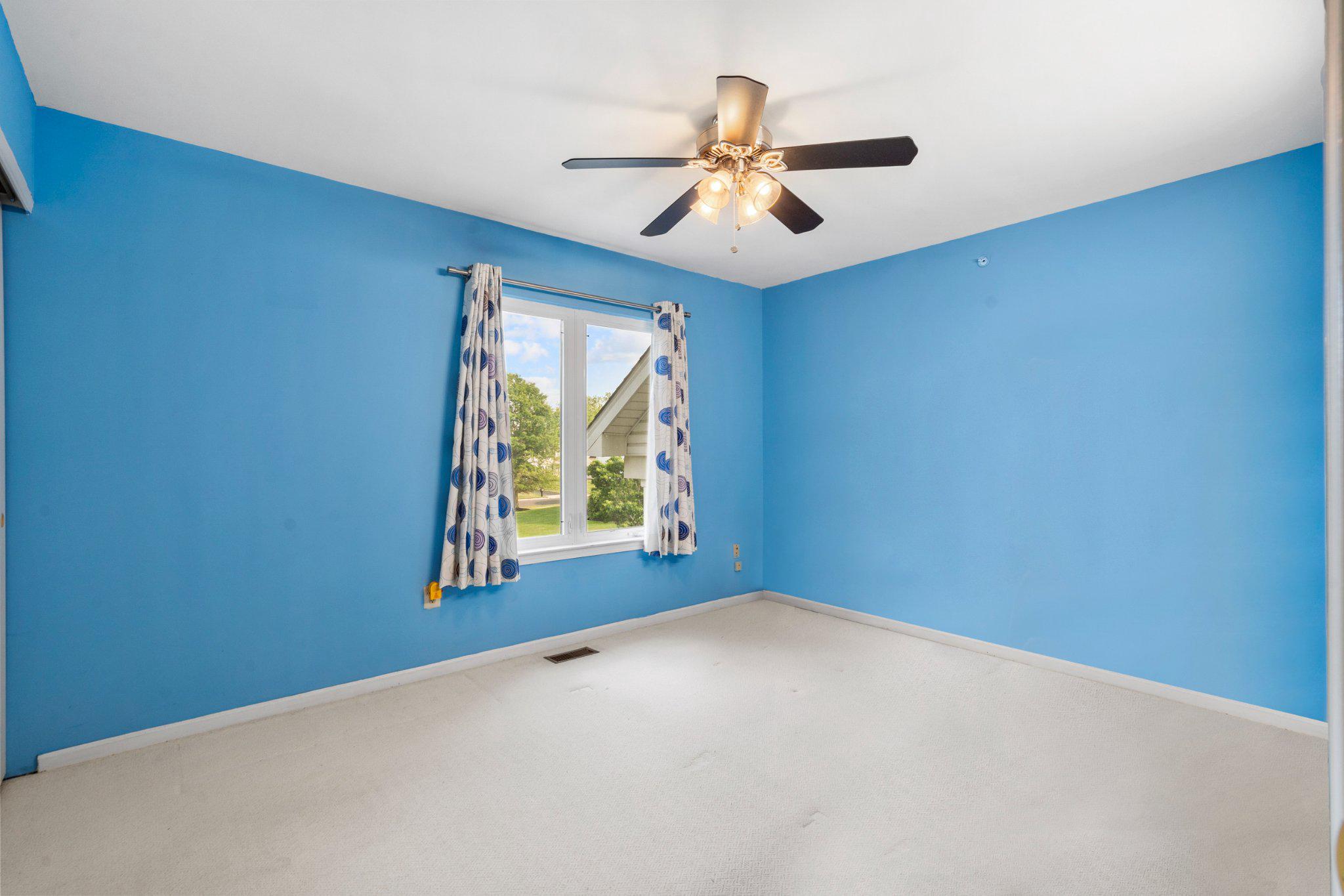 HICKORY RIDGE - Residential