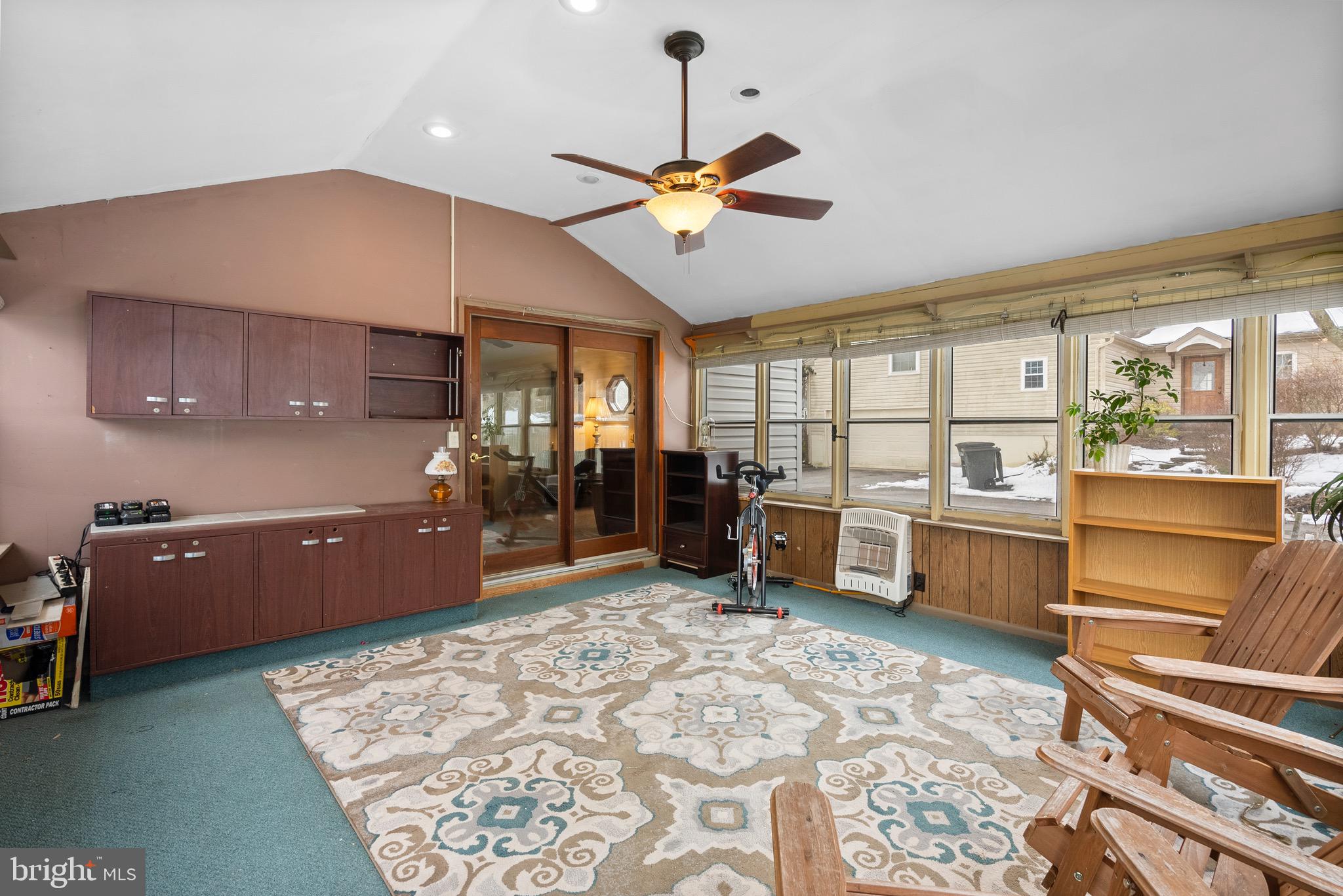 KNOLLWOOD - Residential