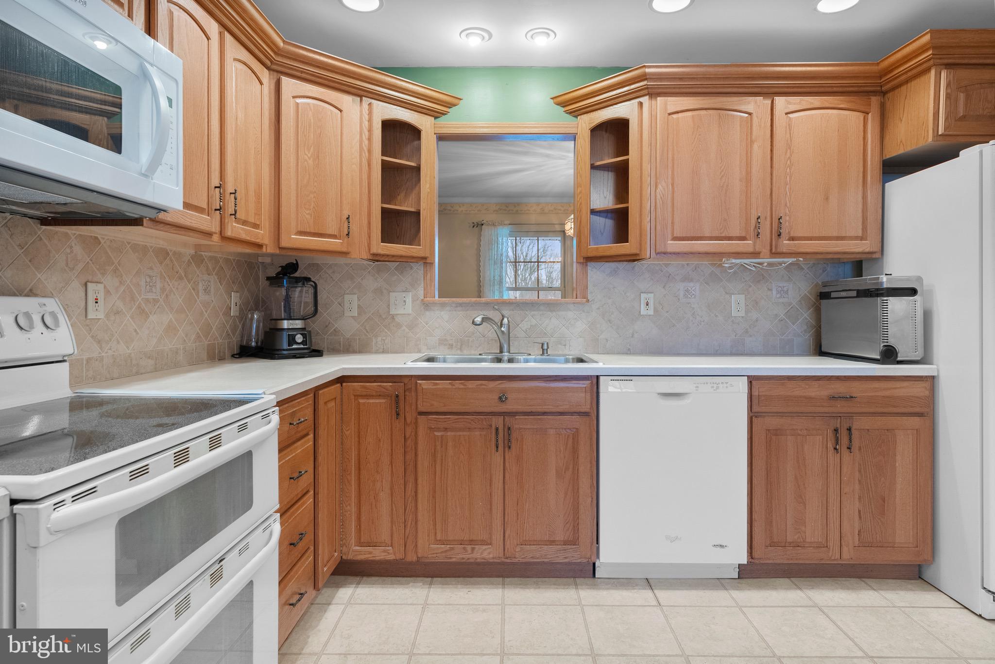 KNOLLWOOD - Residential