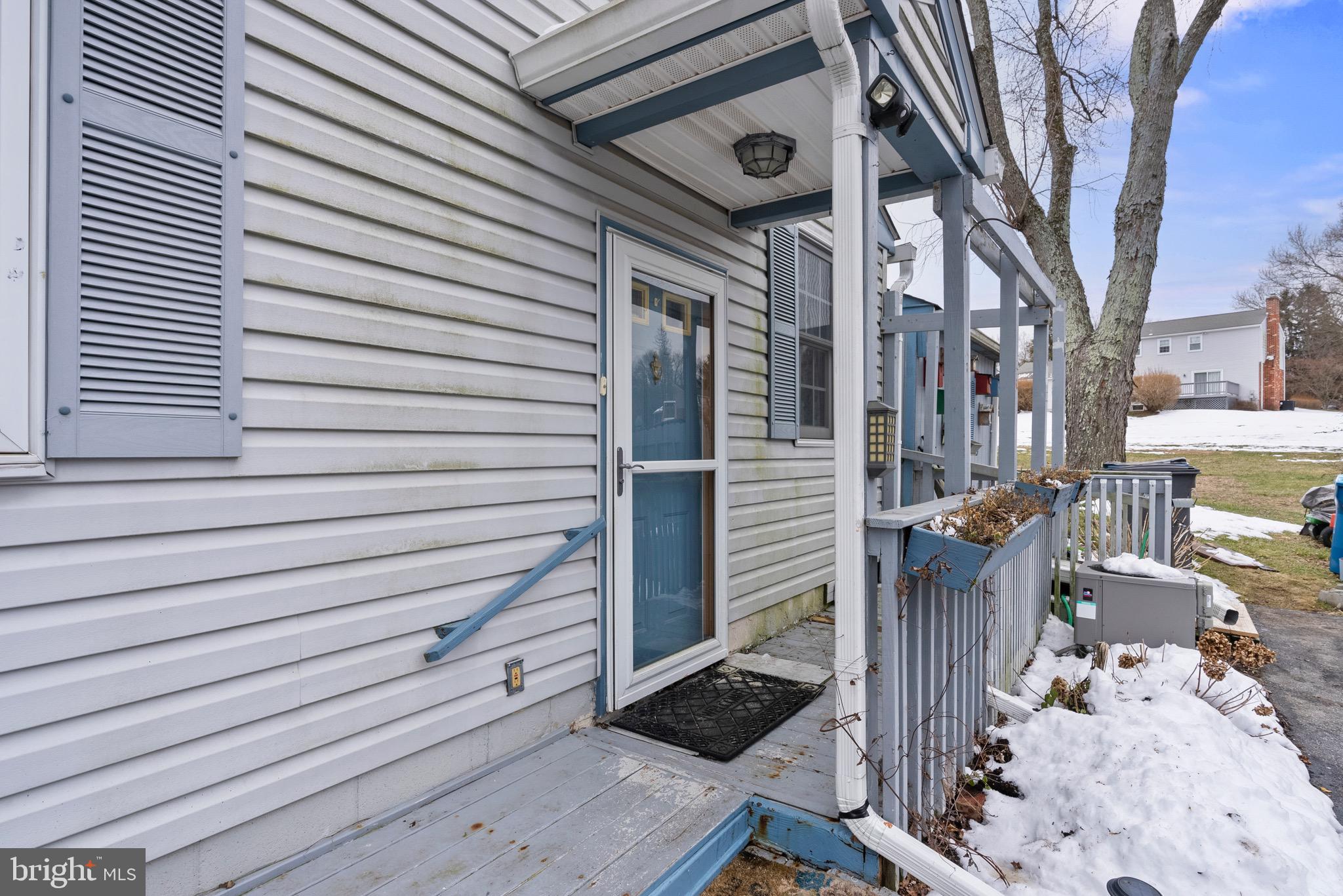 KNOLLWOOD - Residential