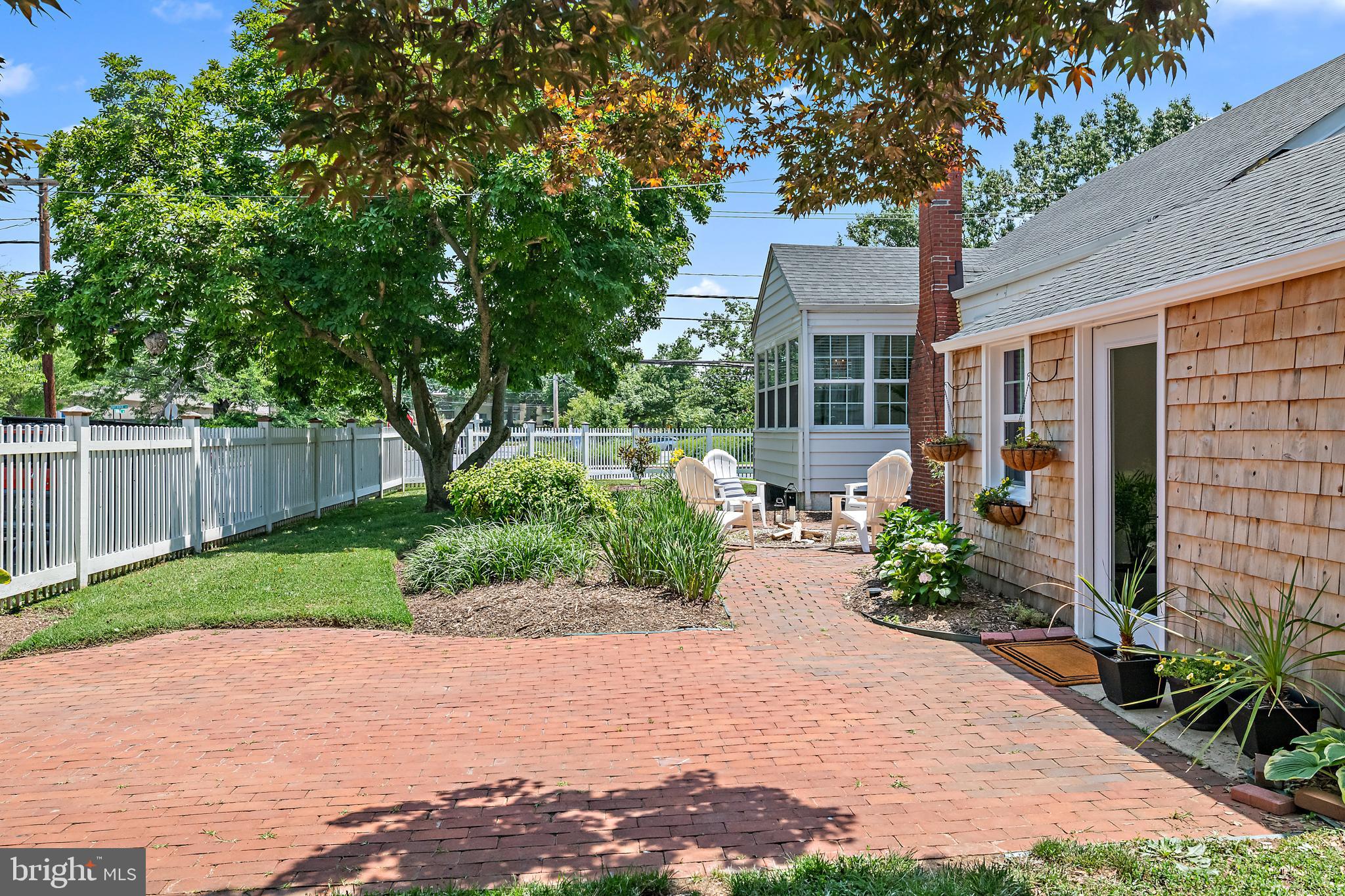 EASTPORT - Residential