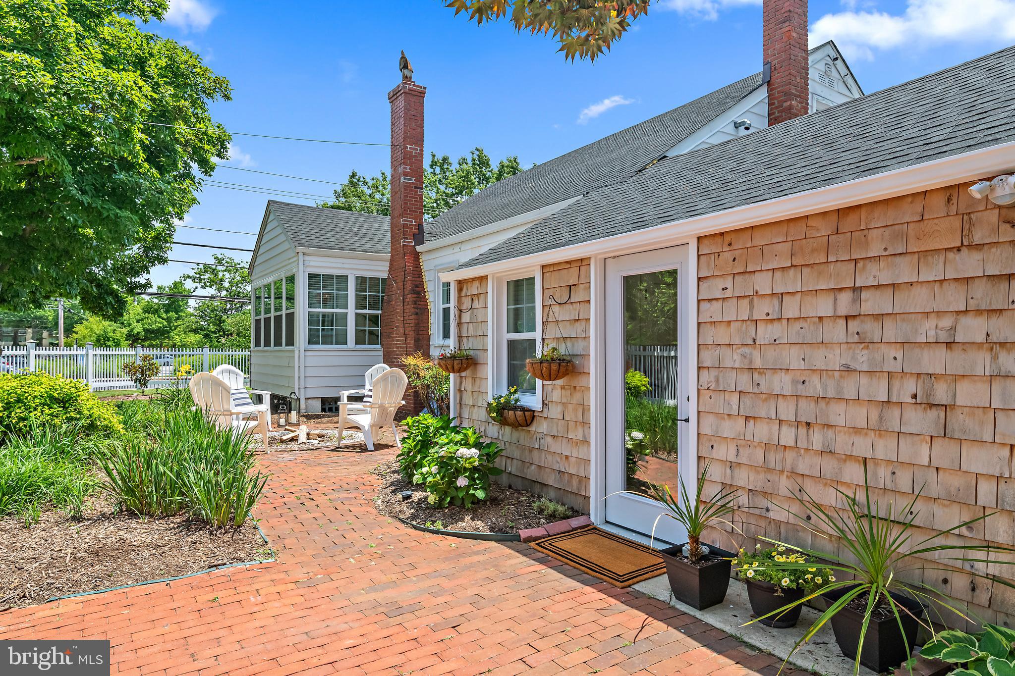 EASTPORT - Residential