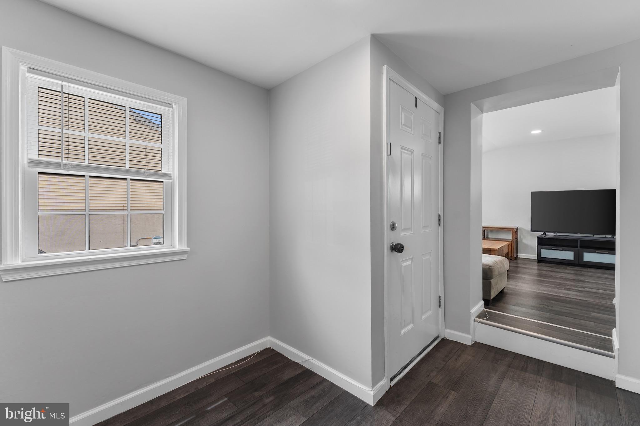 PERRING PARK - Residential