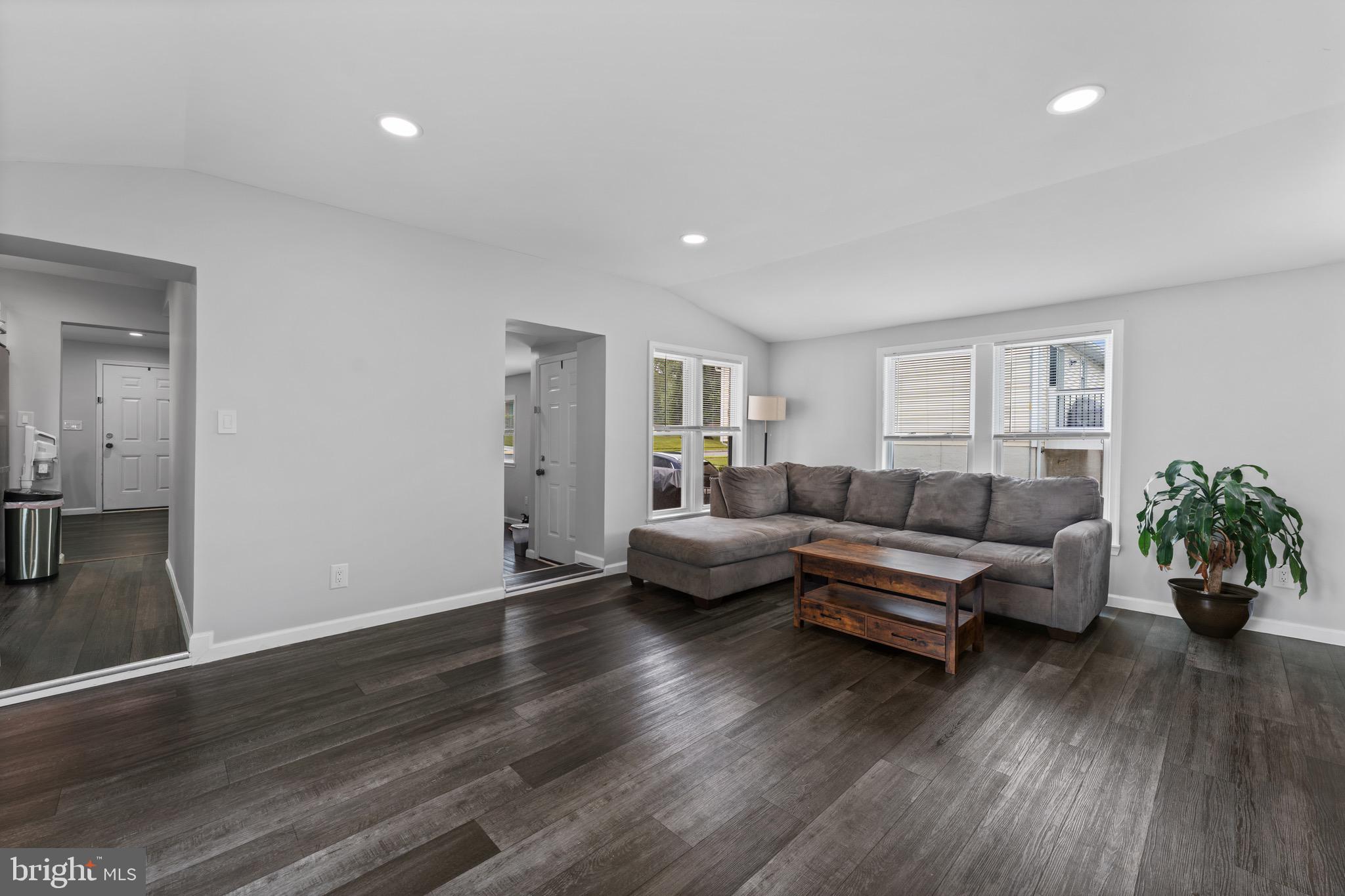 PERRING PARK - Residential