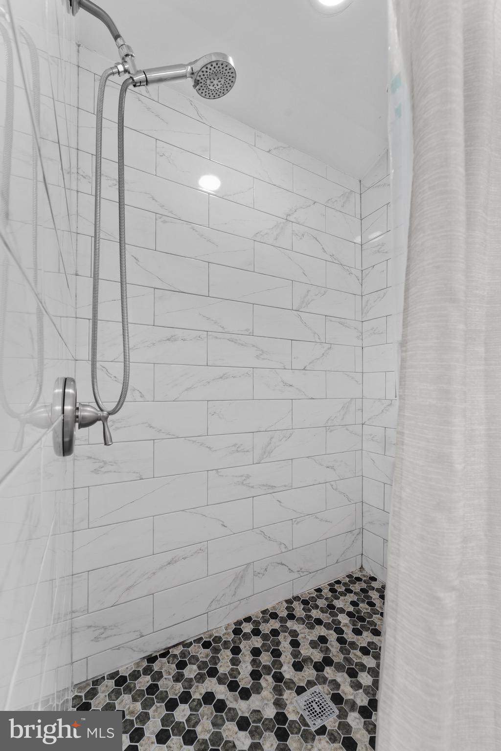 PERRING PARK - Residential