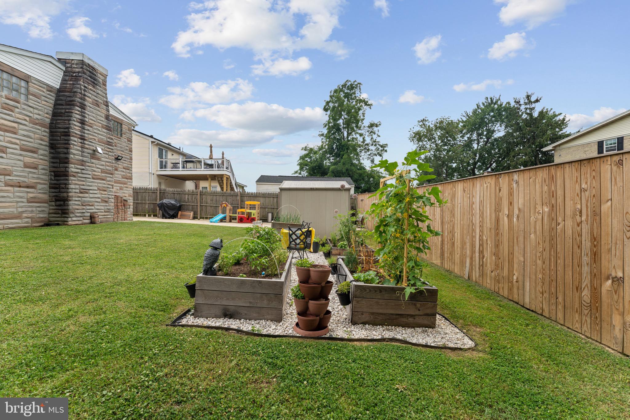 PERRING PARK - Residential