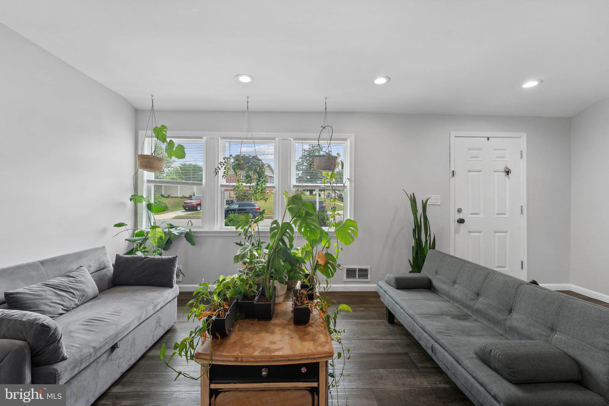 PERRING PARK - Residential