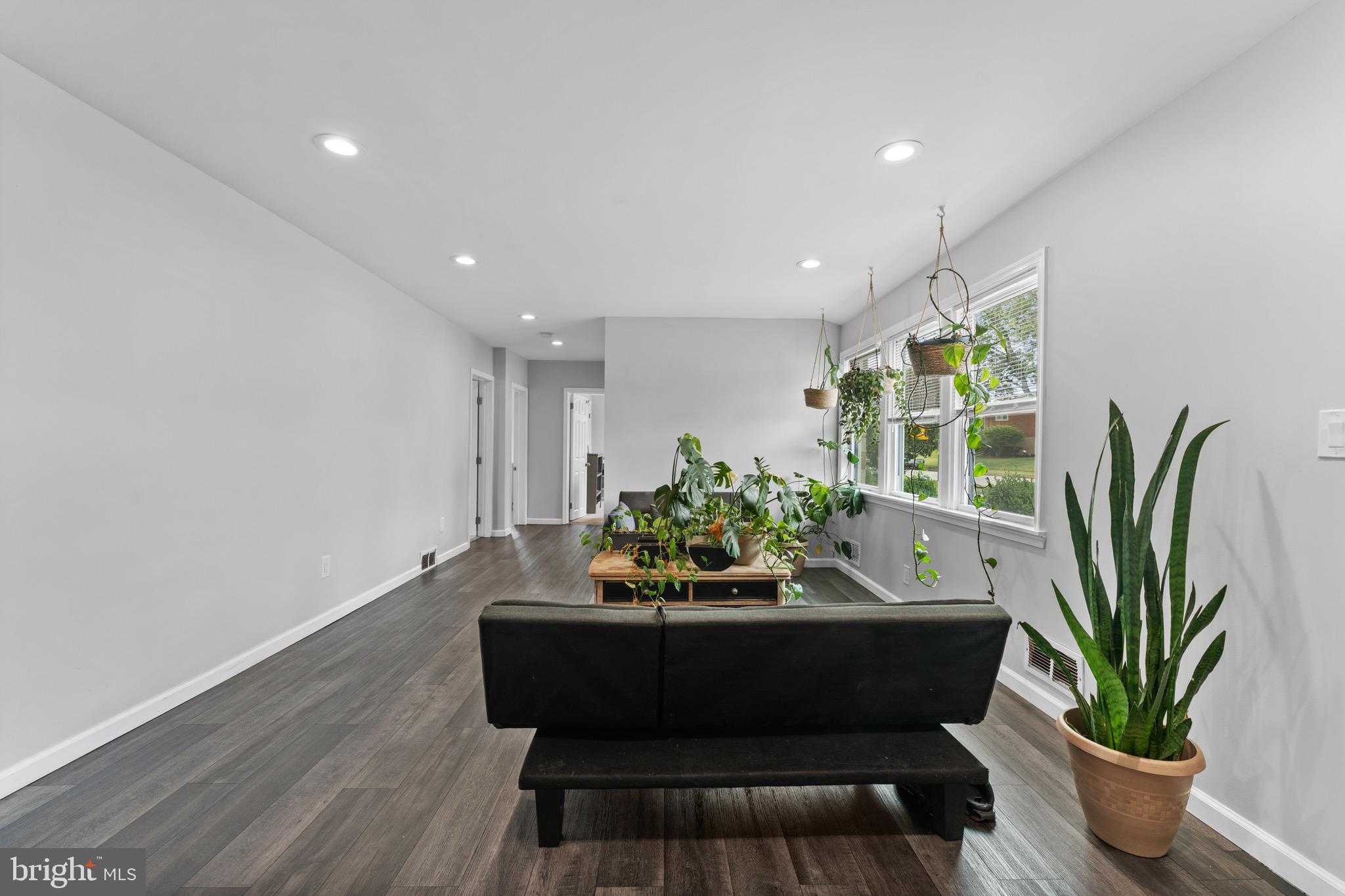 PERRING PARK - Residential