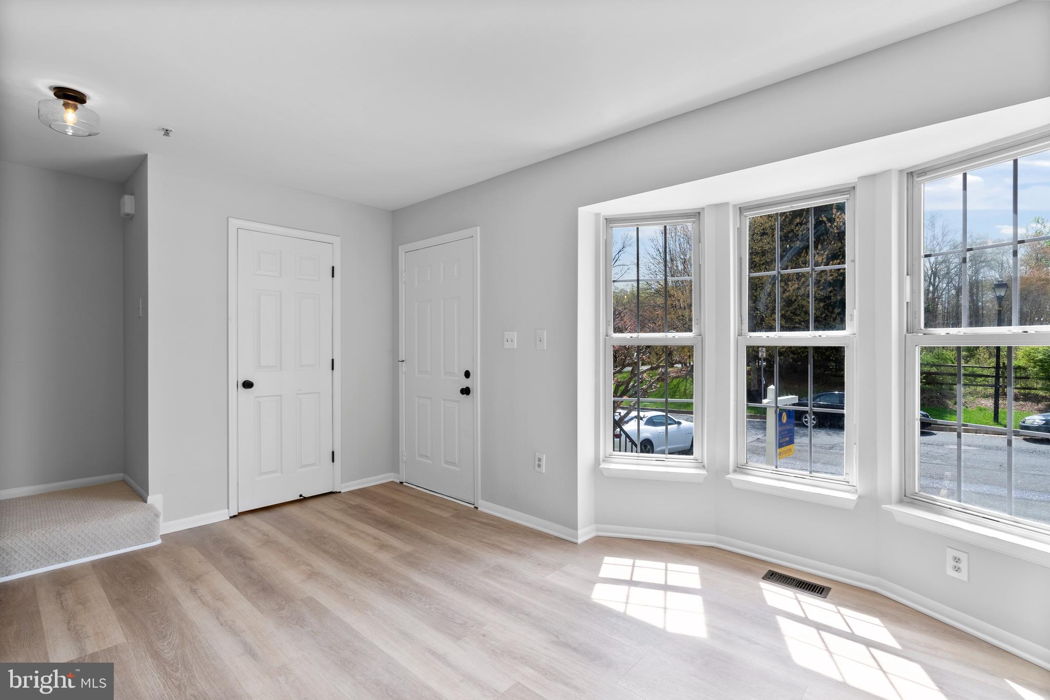 CHASE MANOR - Residential