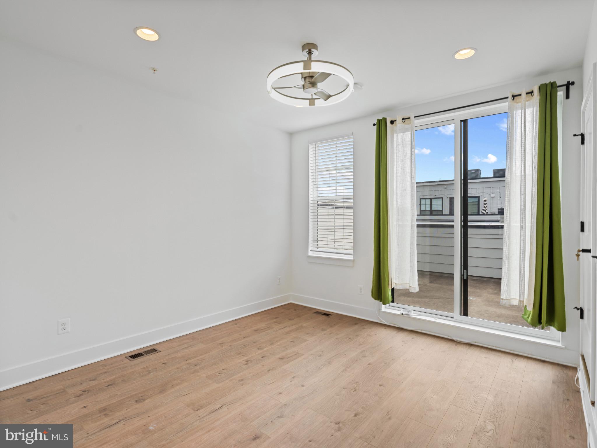 GRAHAM PARK - Residential