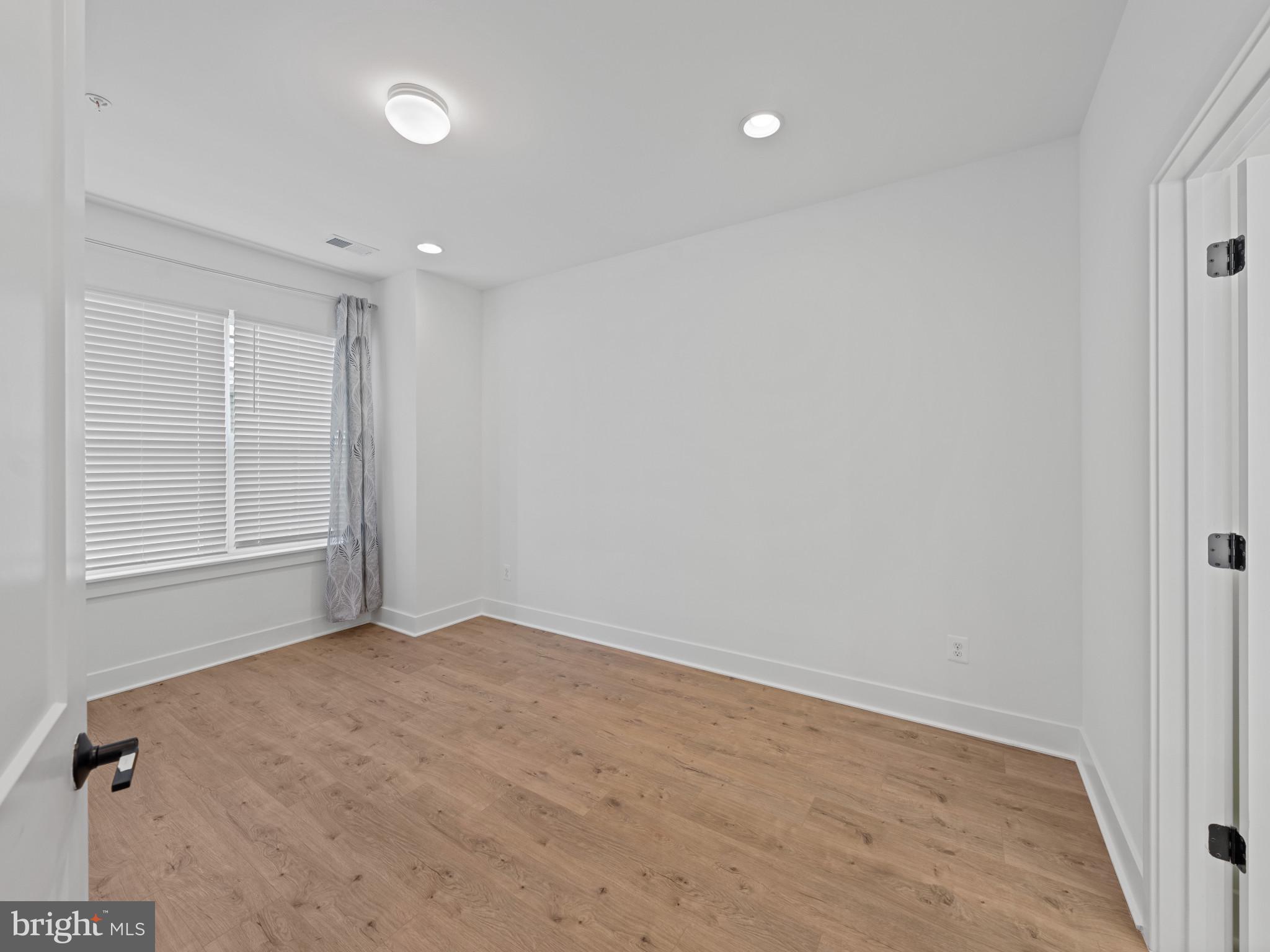 GRAHAM PARK - Residential