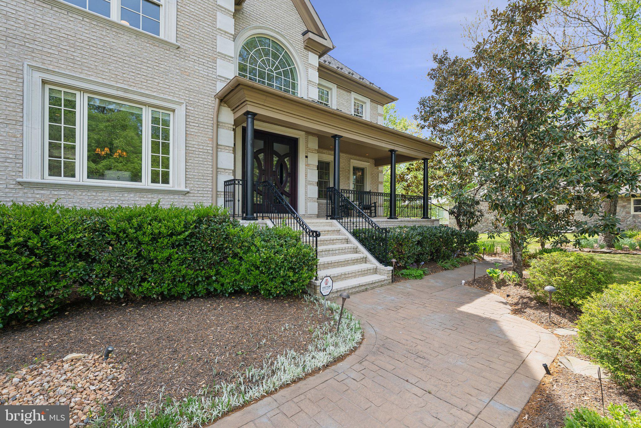 GRAHAM PARK SHORES - Residential