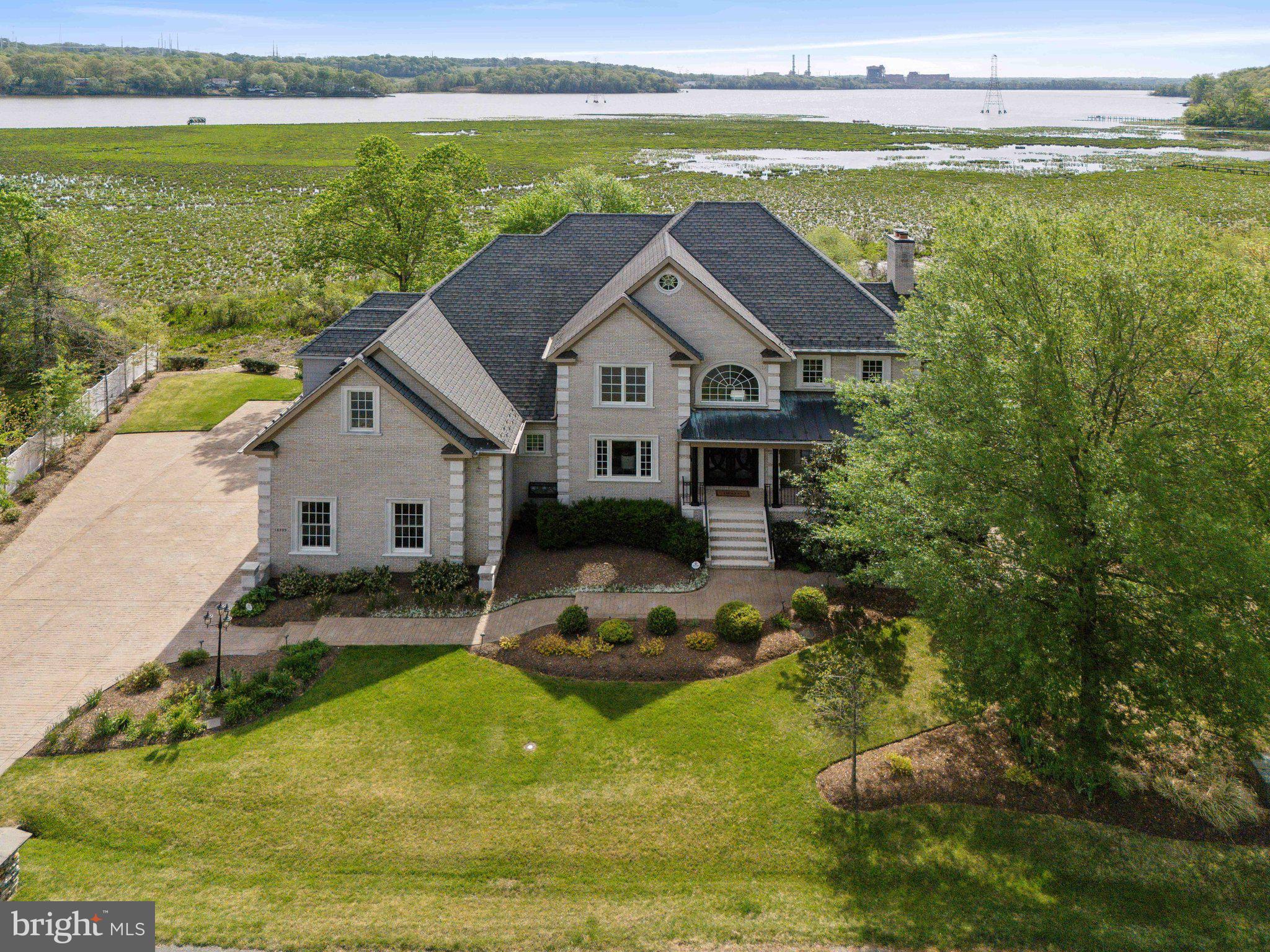 GRAHAM PARK SHORES - Residential