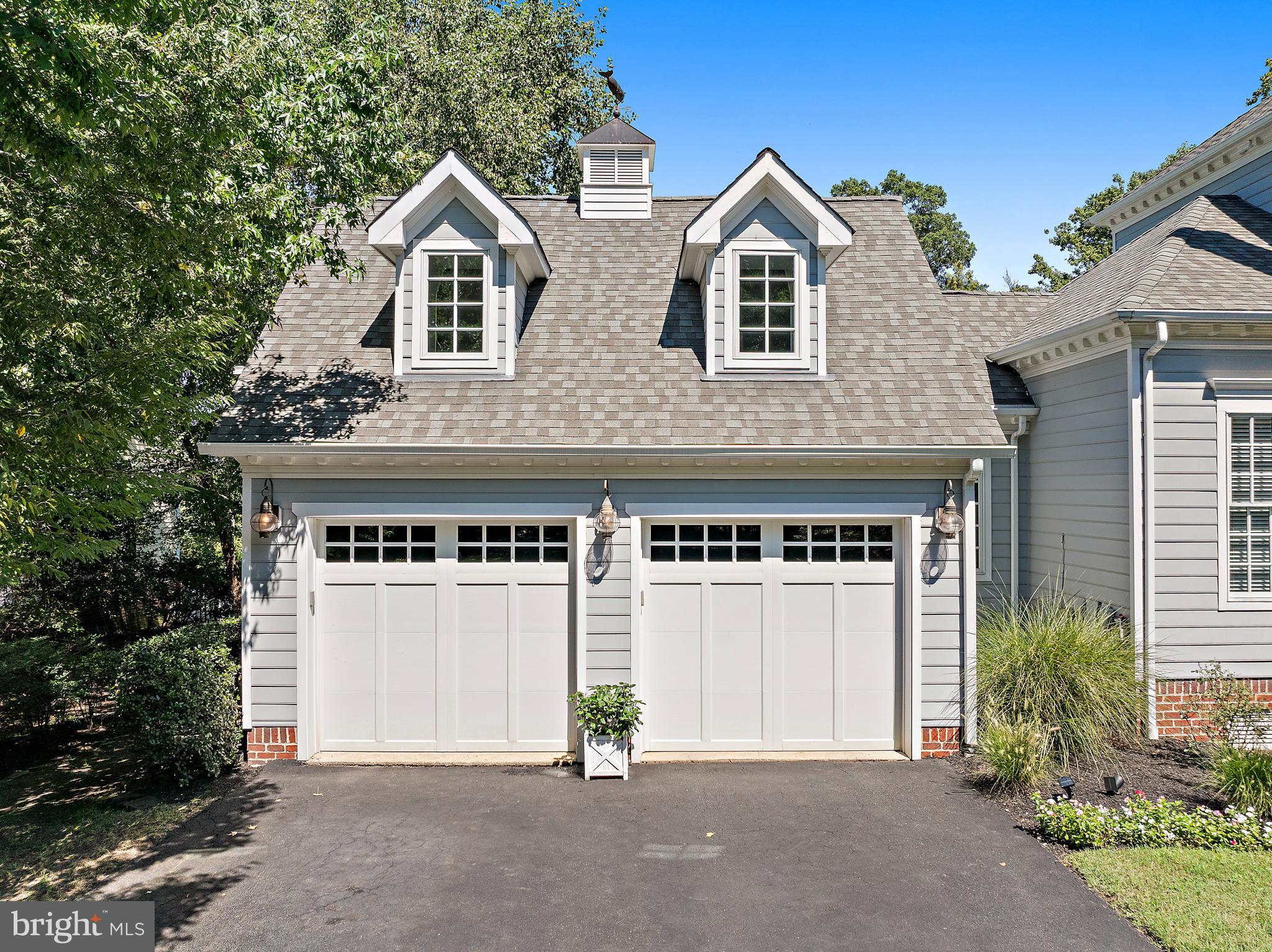 FISHING CREEK FARM - Residential