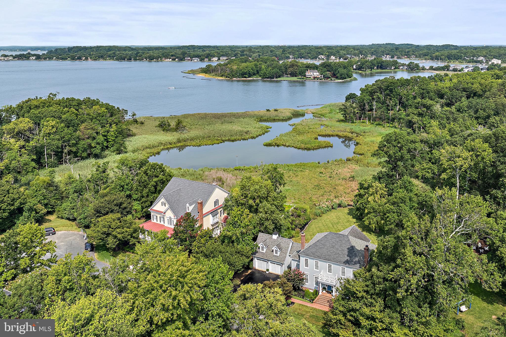 FISHING CREEK FARM - Residential
