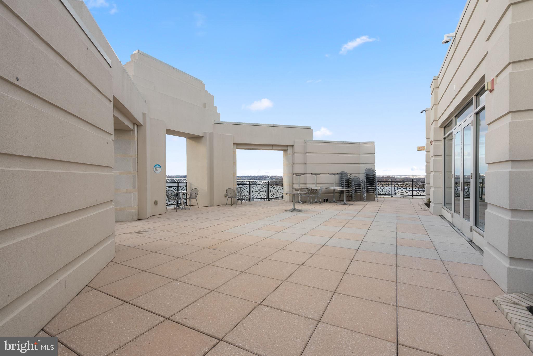 FLEET STREET CONDOMINIUMS - Residential