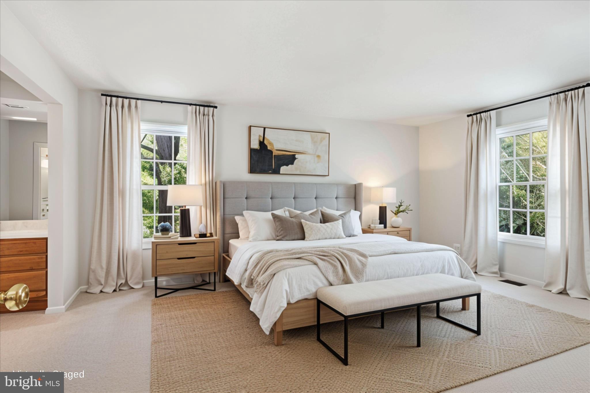 MONTGOMERY SQUARE - Residential