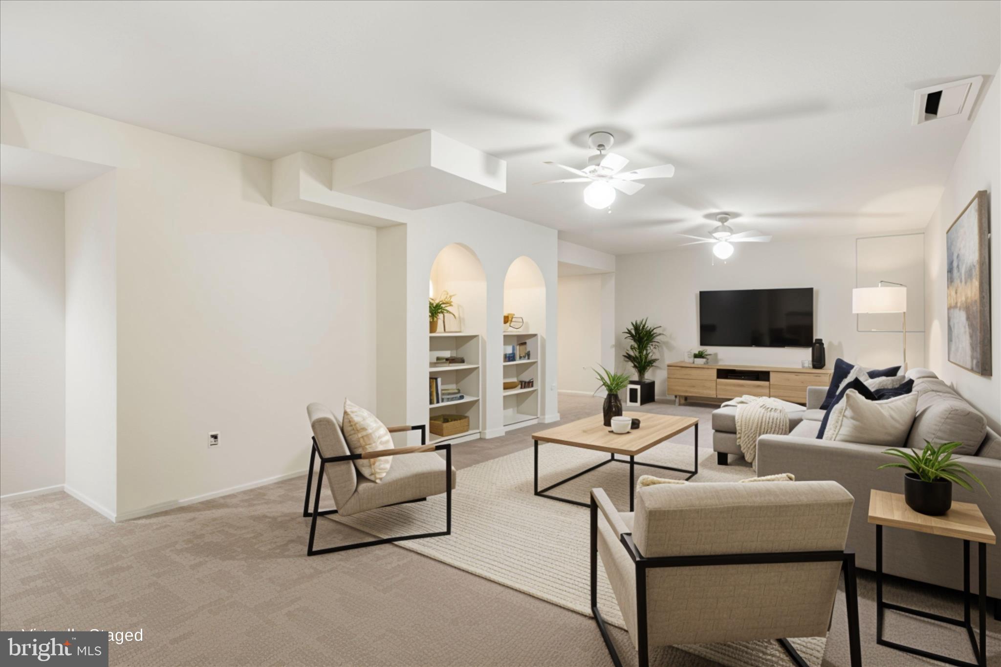 MONTGOMERY SQUARE - Residential