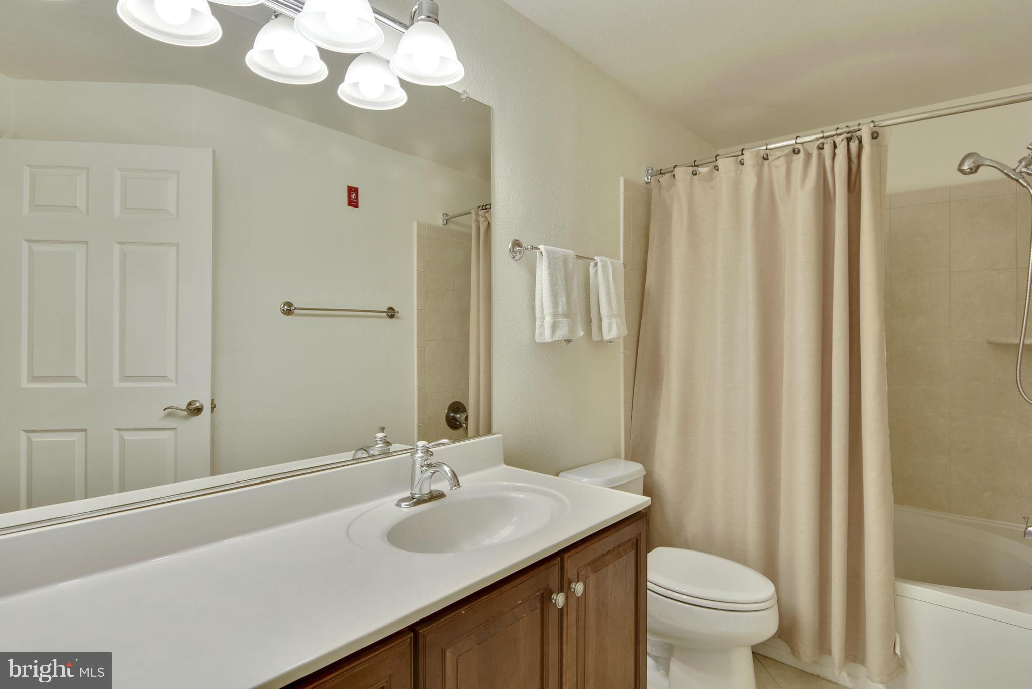 WHITE FLINT STATION - Residential