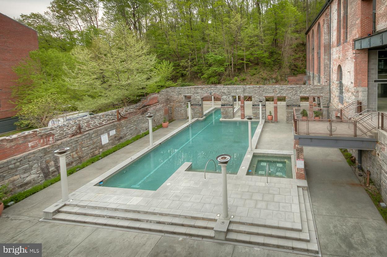 CLIPPER MILL - Residential