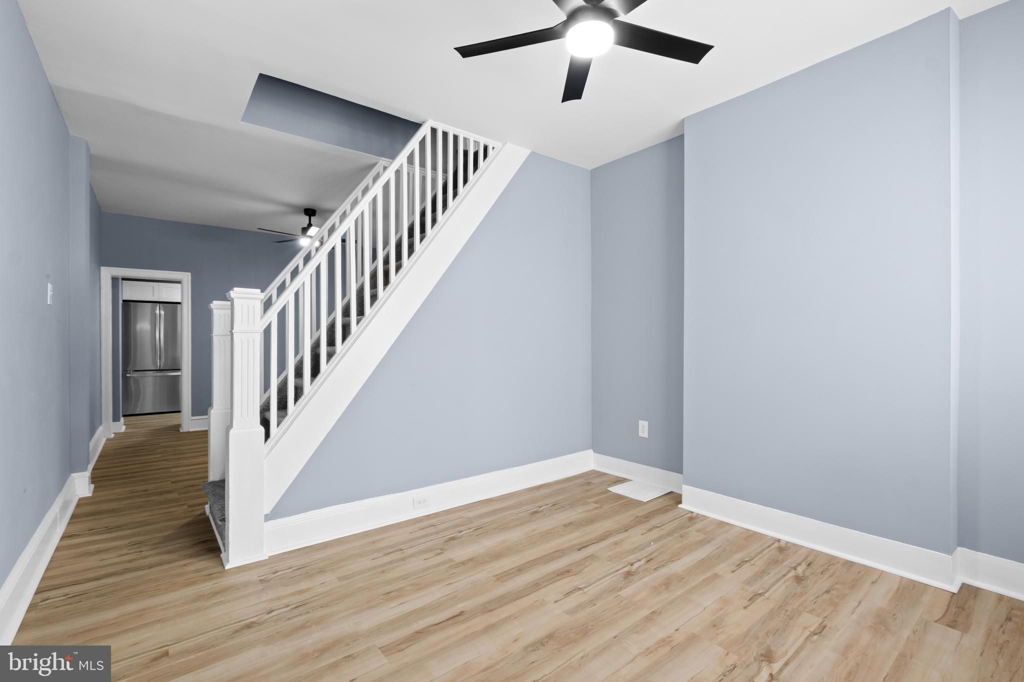 PORT RICHMOND - Residential