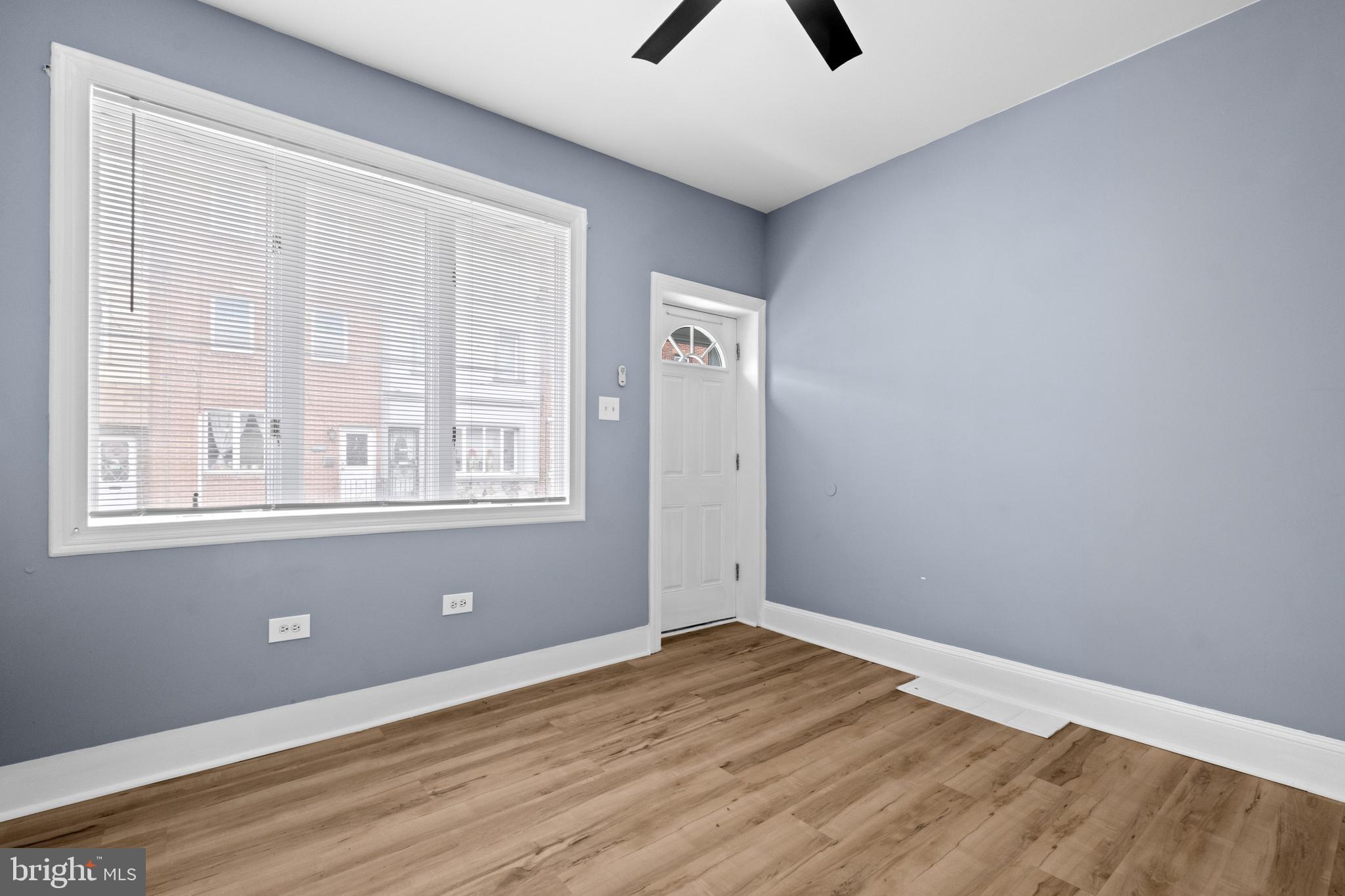 PORT RICHMOND - Residential