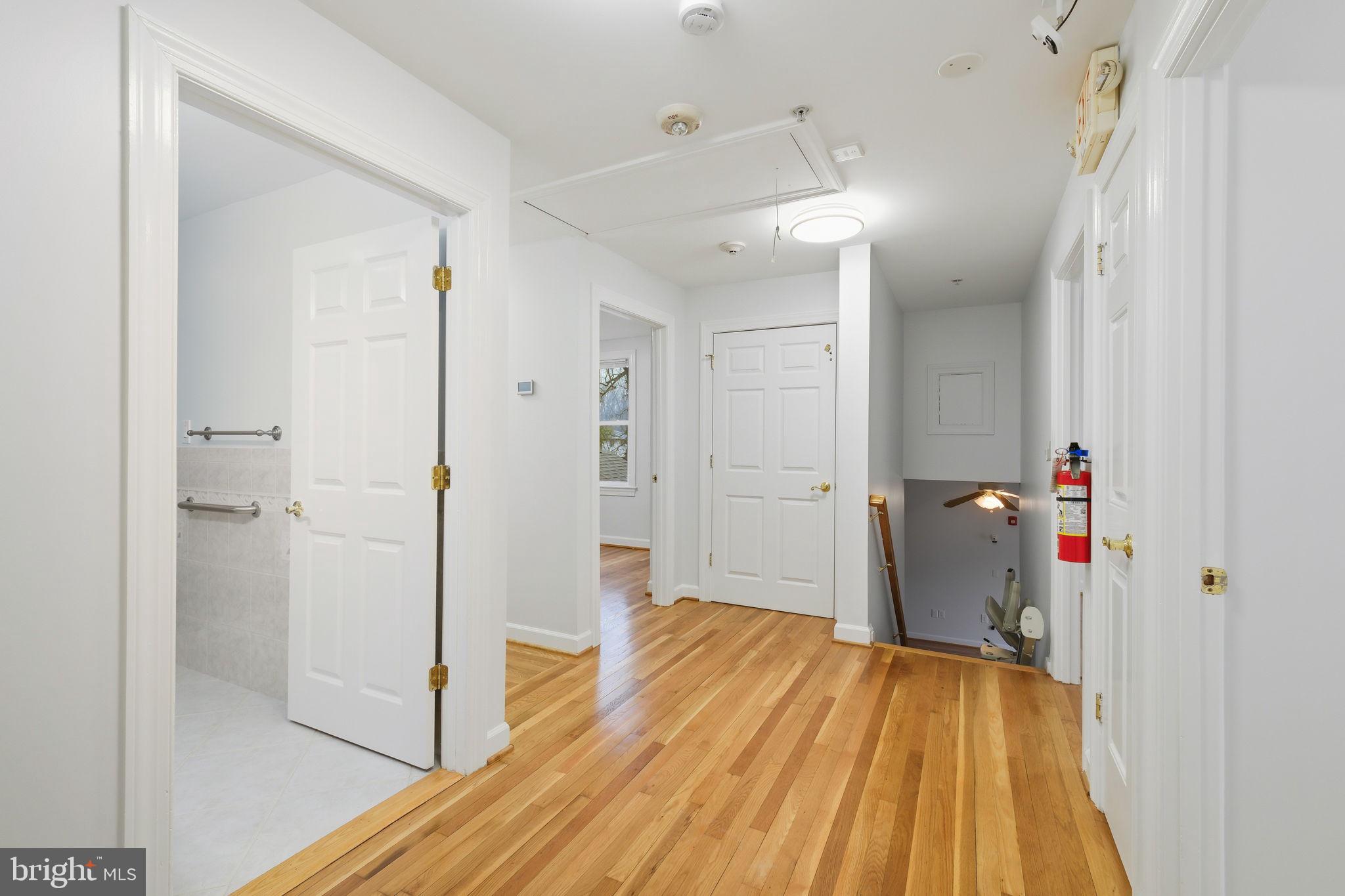 KEMP MILL ESTATES - Residential