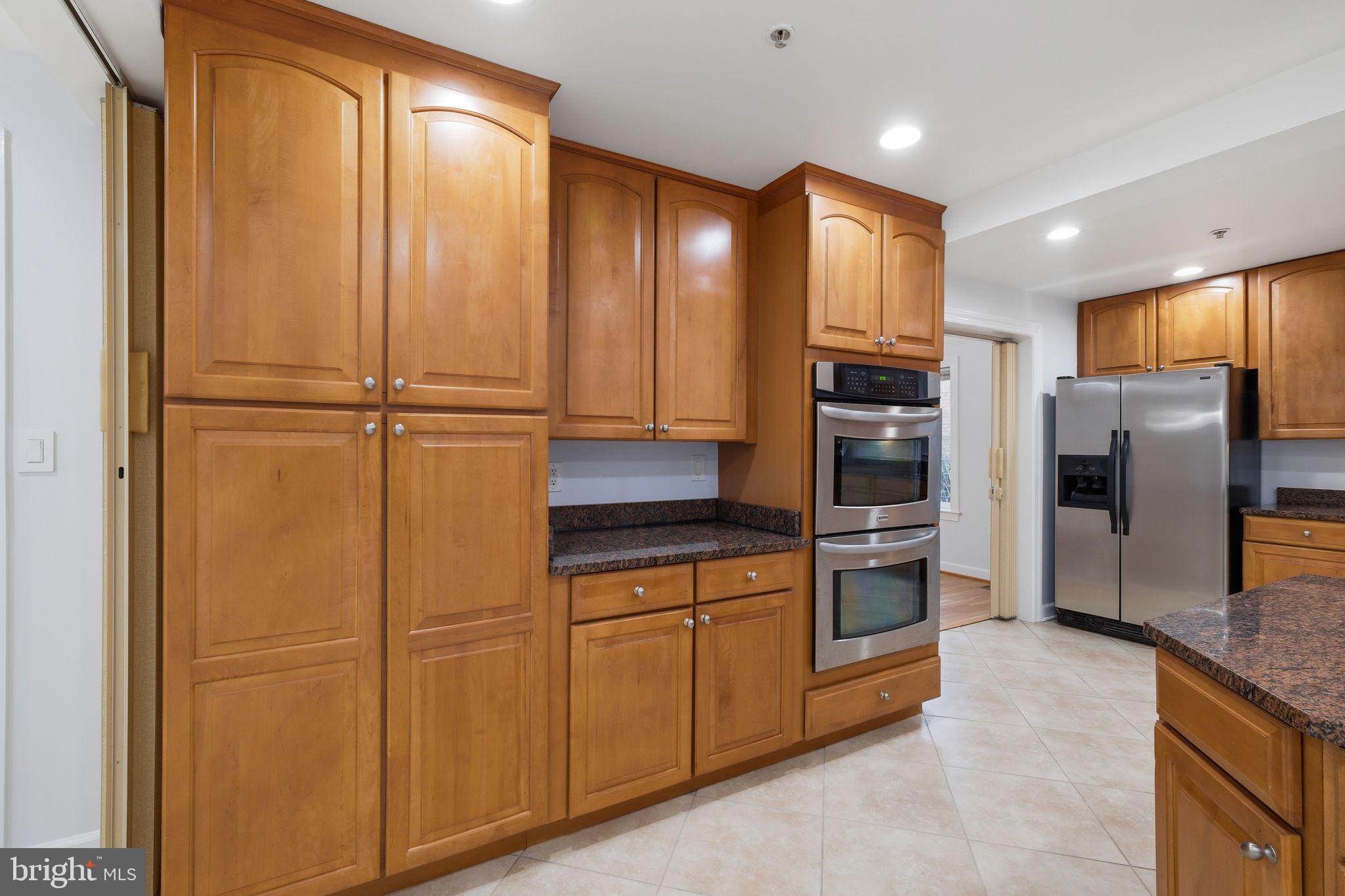KEMP MILL ESTATES - Residential