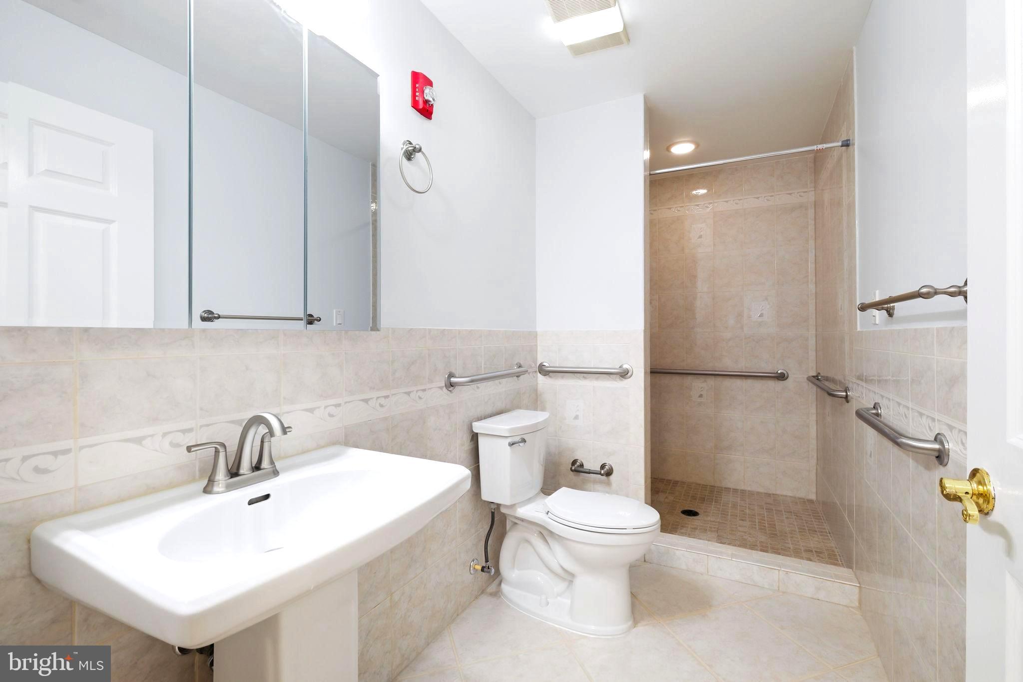 KEMP MILL ESTATES - Residential