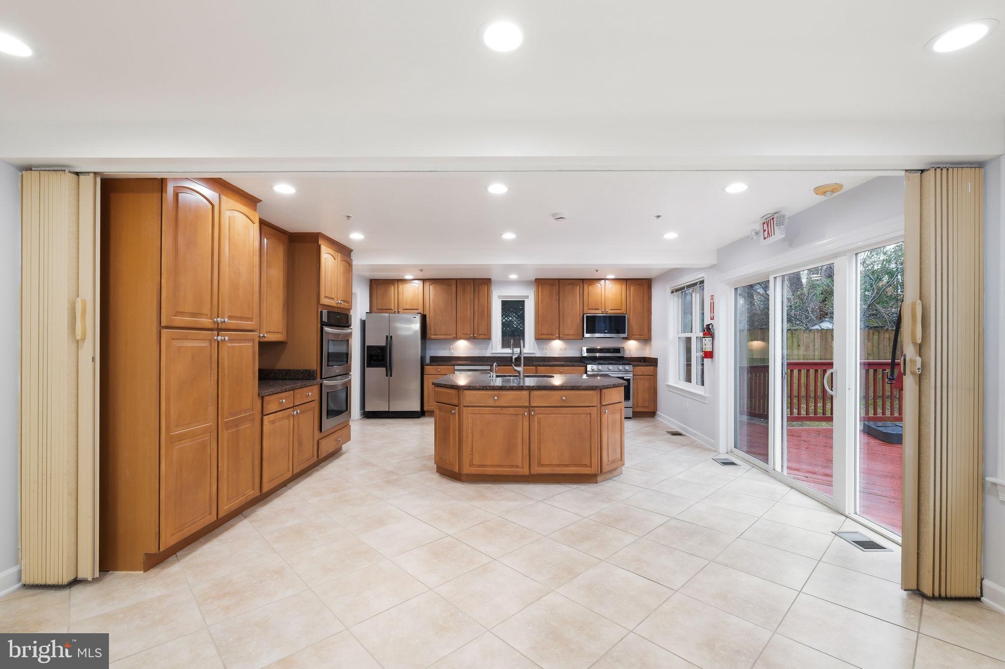 KEMP MILL ESTATES - Residential