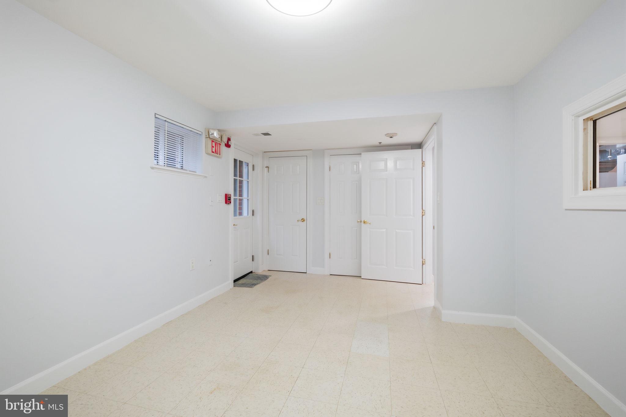 KEMP MILL ESTATES - Residential