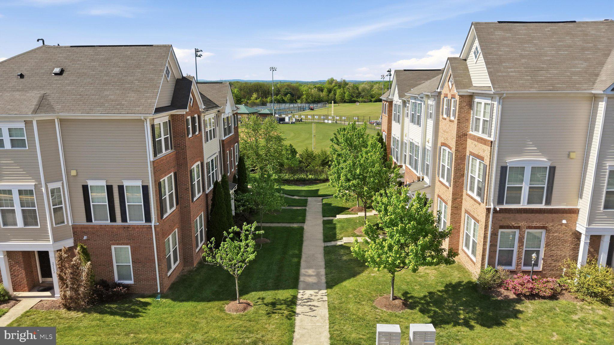 BRAMBLETON OVERLOOK - Residential