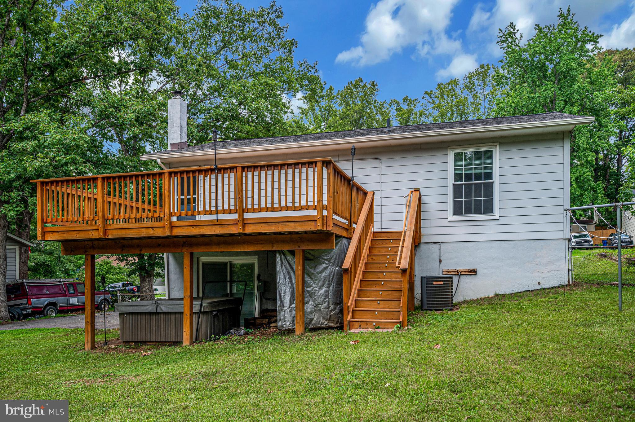 OAK GROVE TERRACE - Residential