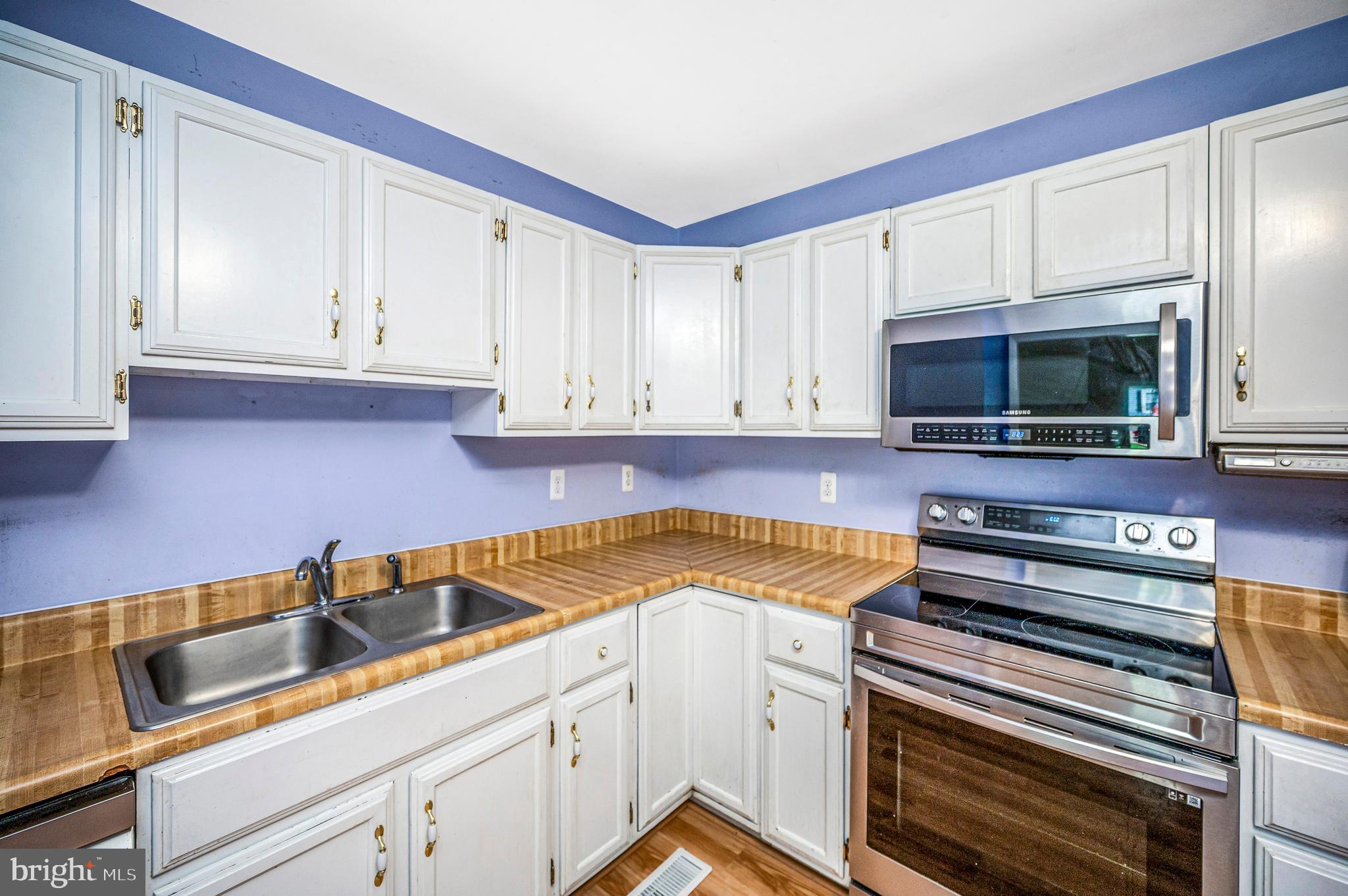 OAK GROVE TERRACE - Residential
