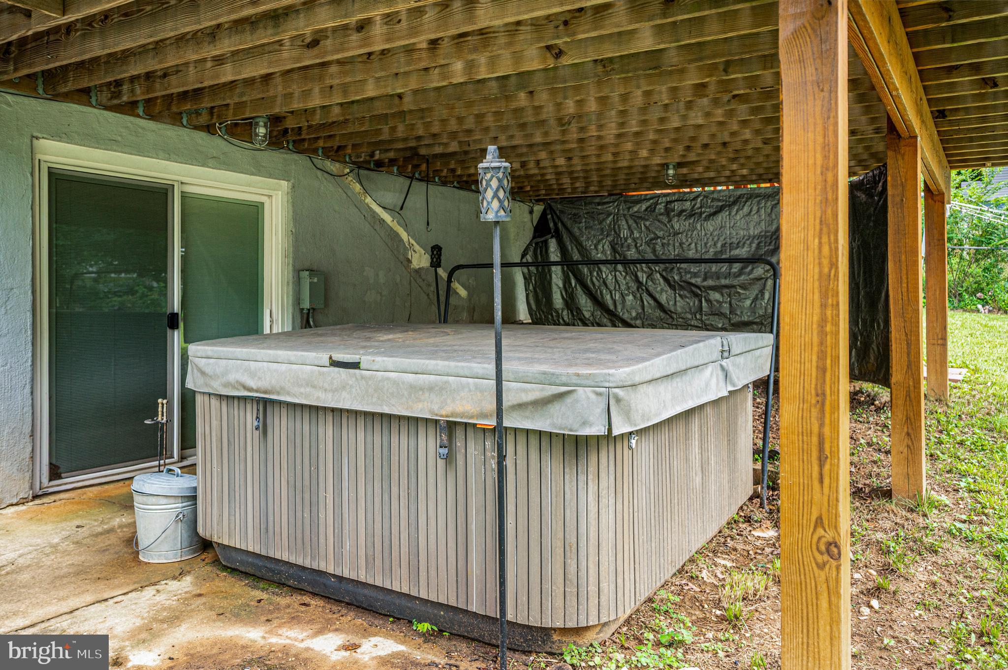OAK GROVE TERRACE - Residential