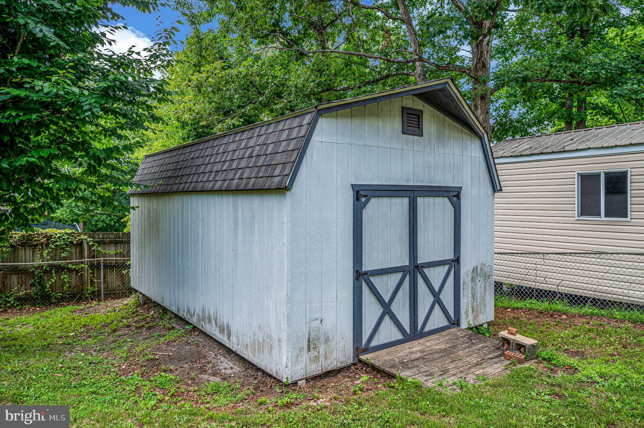 OAK GROVE TERRACE - Residential