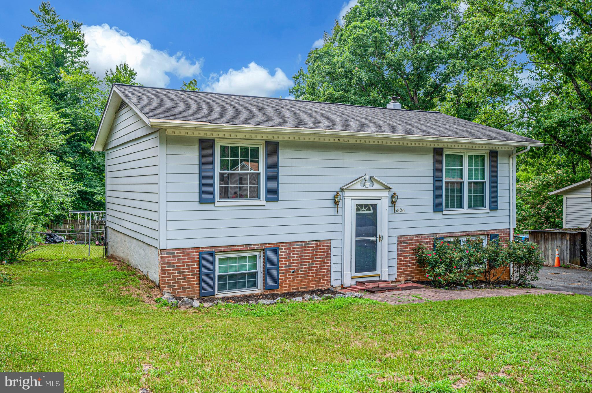 OAK GROVE TERRACE - Residential