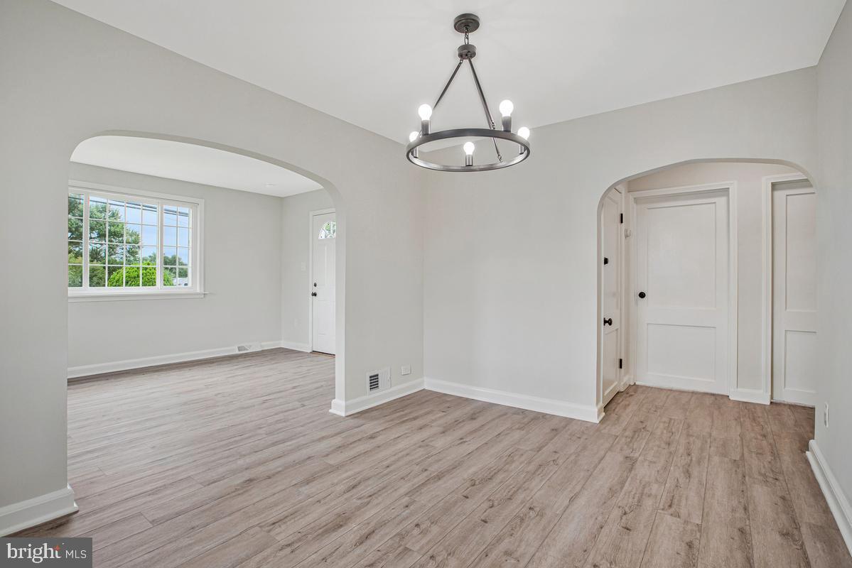 ANDOVER ESTATES - Residential