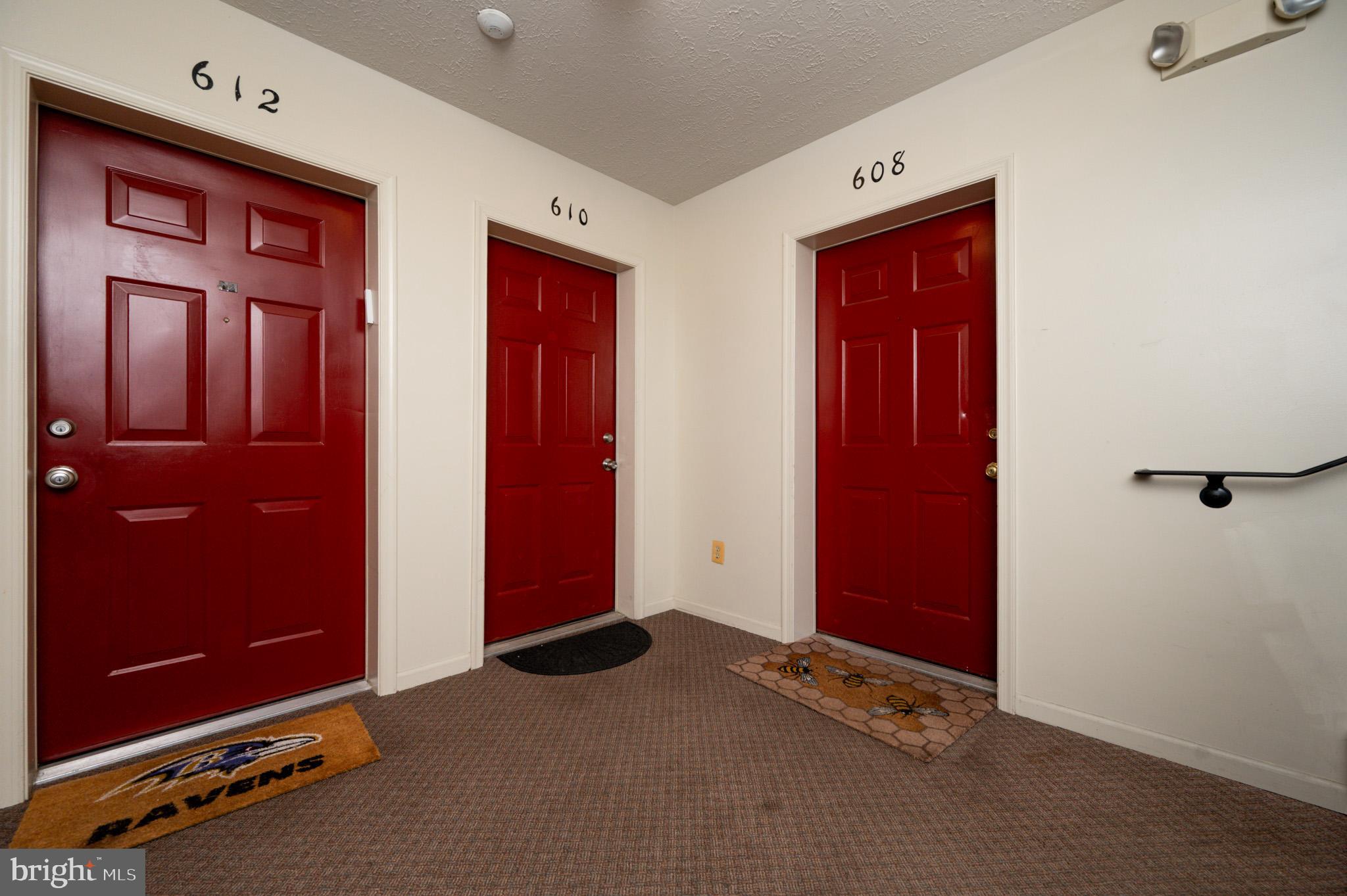 DEEP CREEK COMMONS - Residential