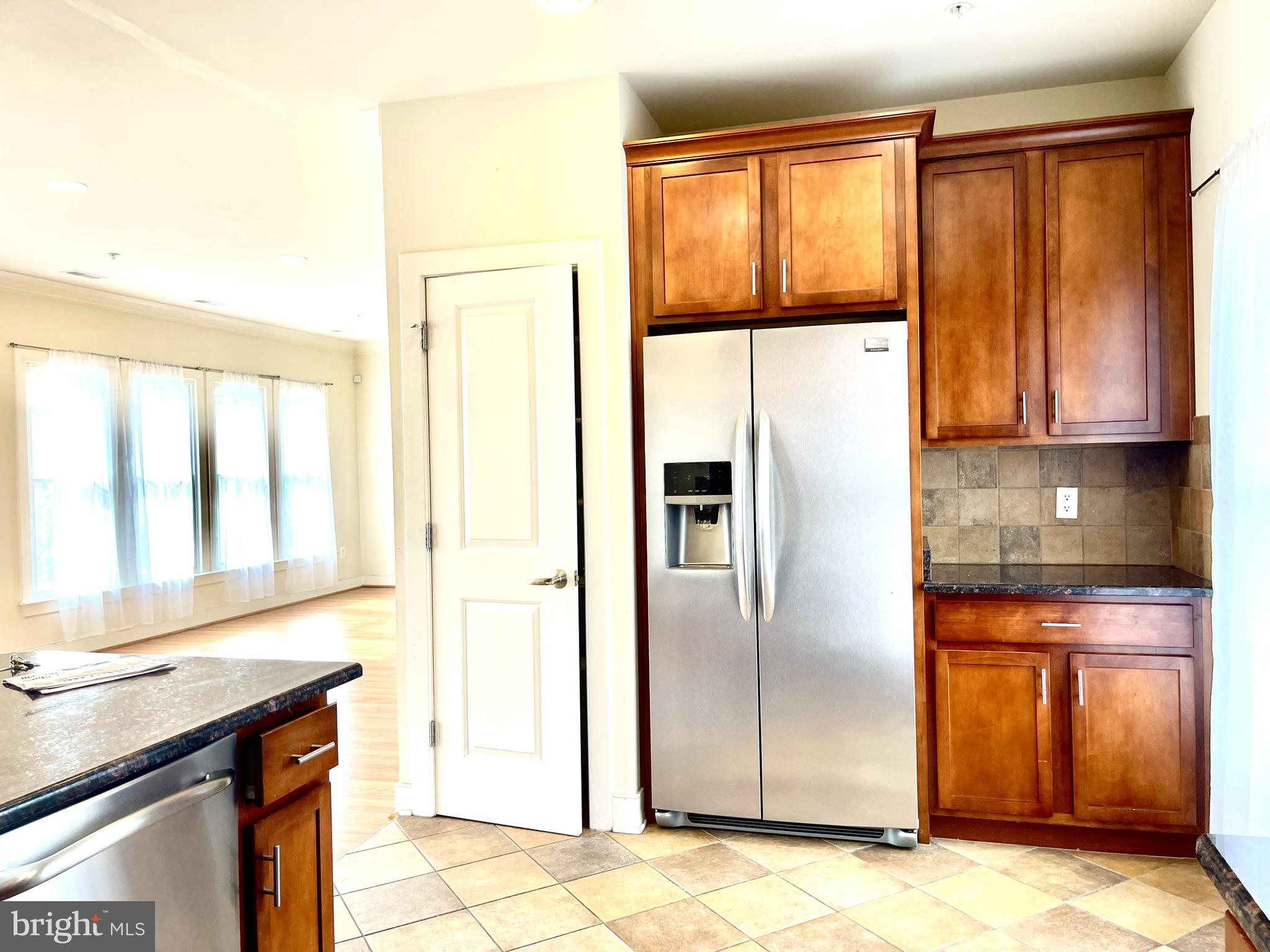 HYATTSVILLE - Residential