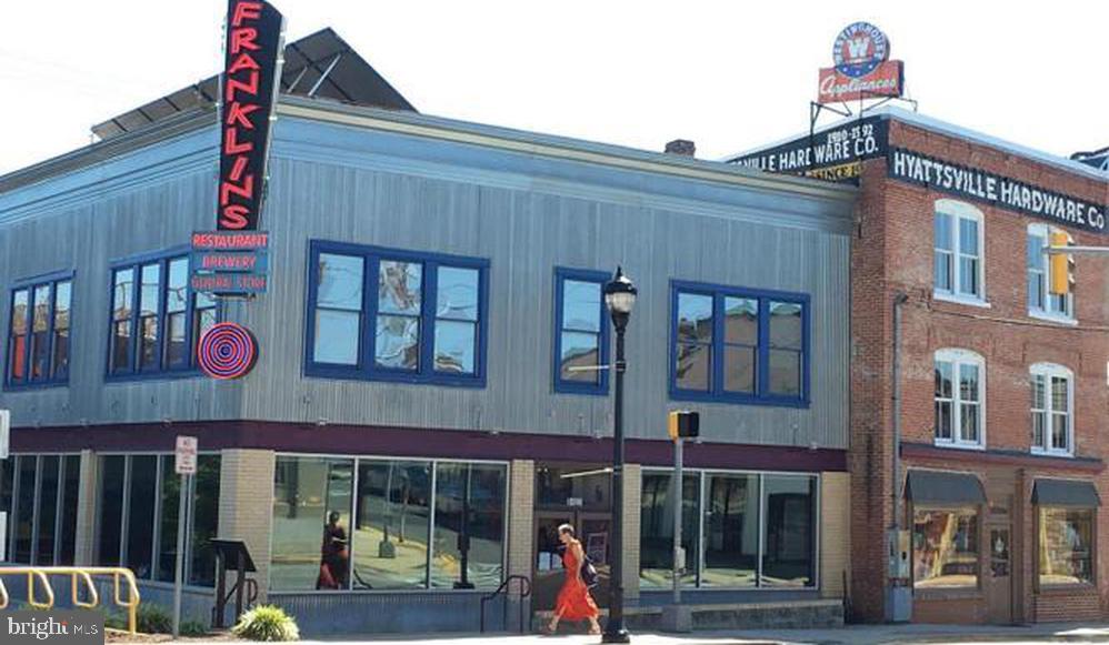 HYATTSVILLE - Residential