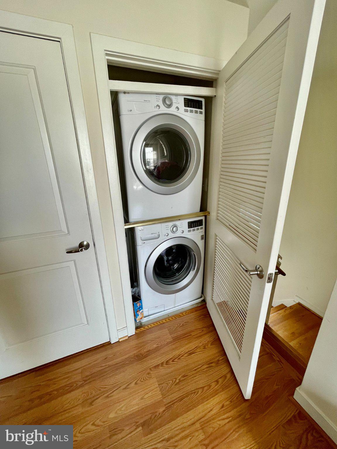 HYATTSVILLE - Residential