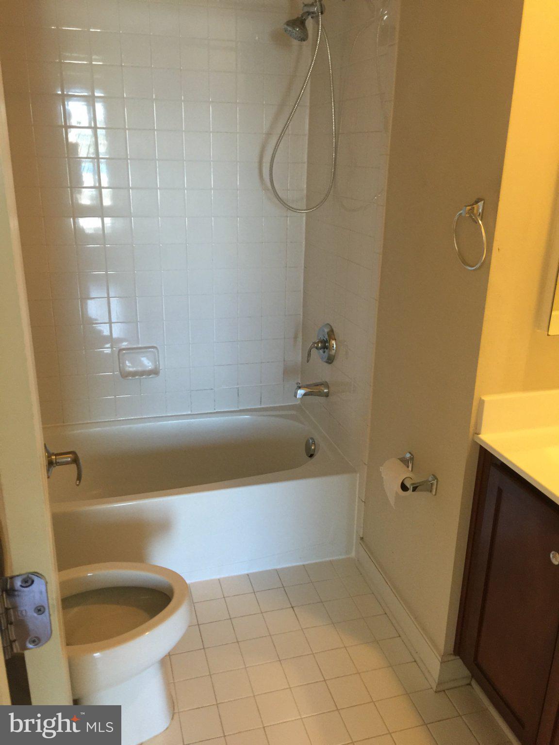 HYATTSVILLE - Residential