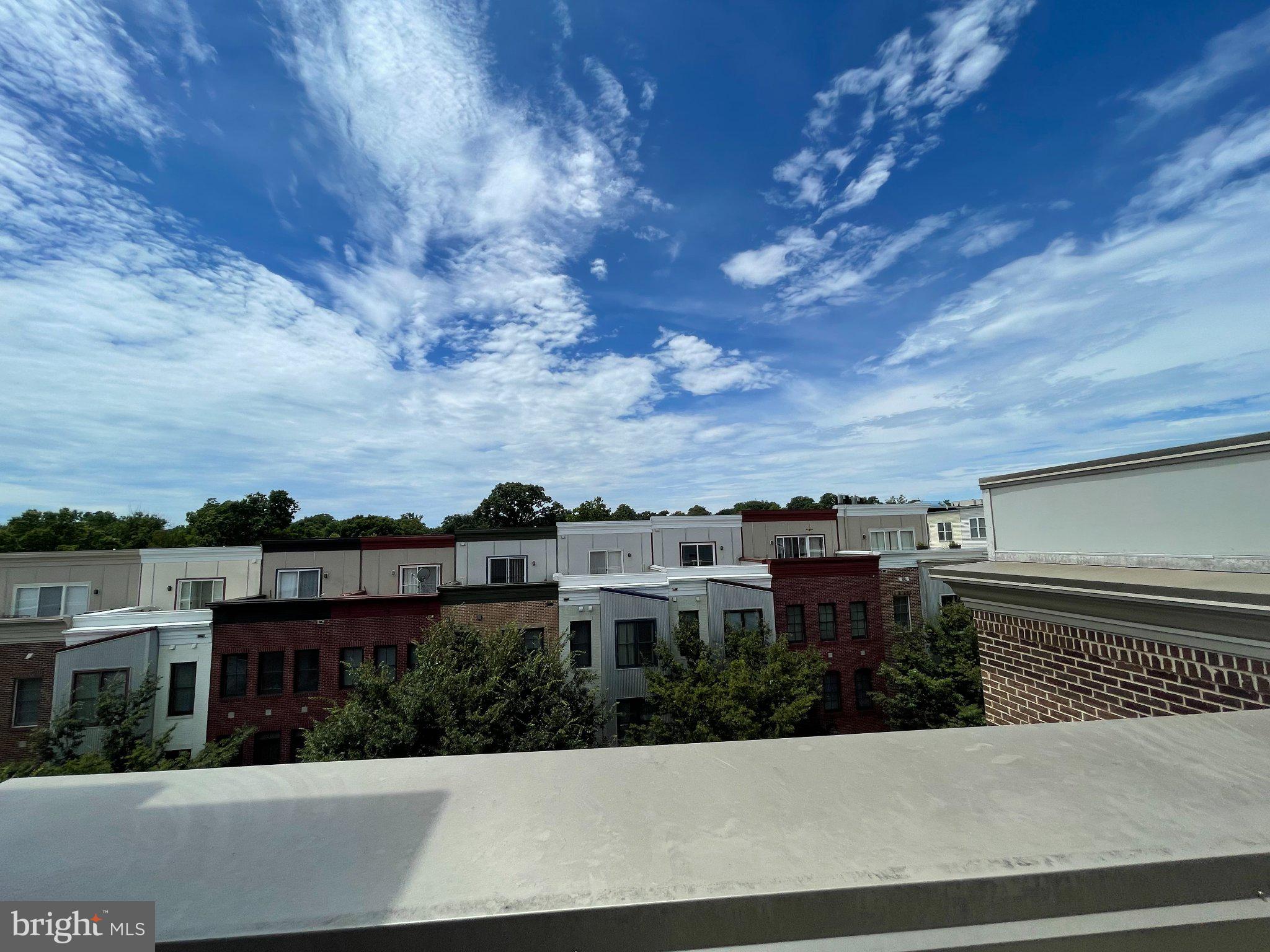 HYATTSVILLE - Residential