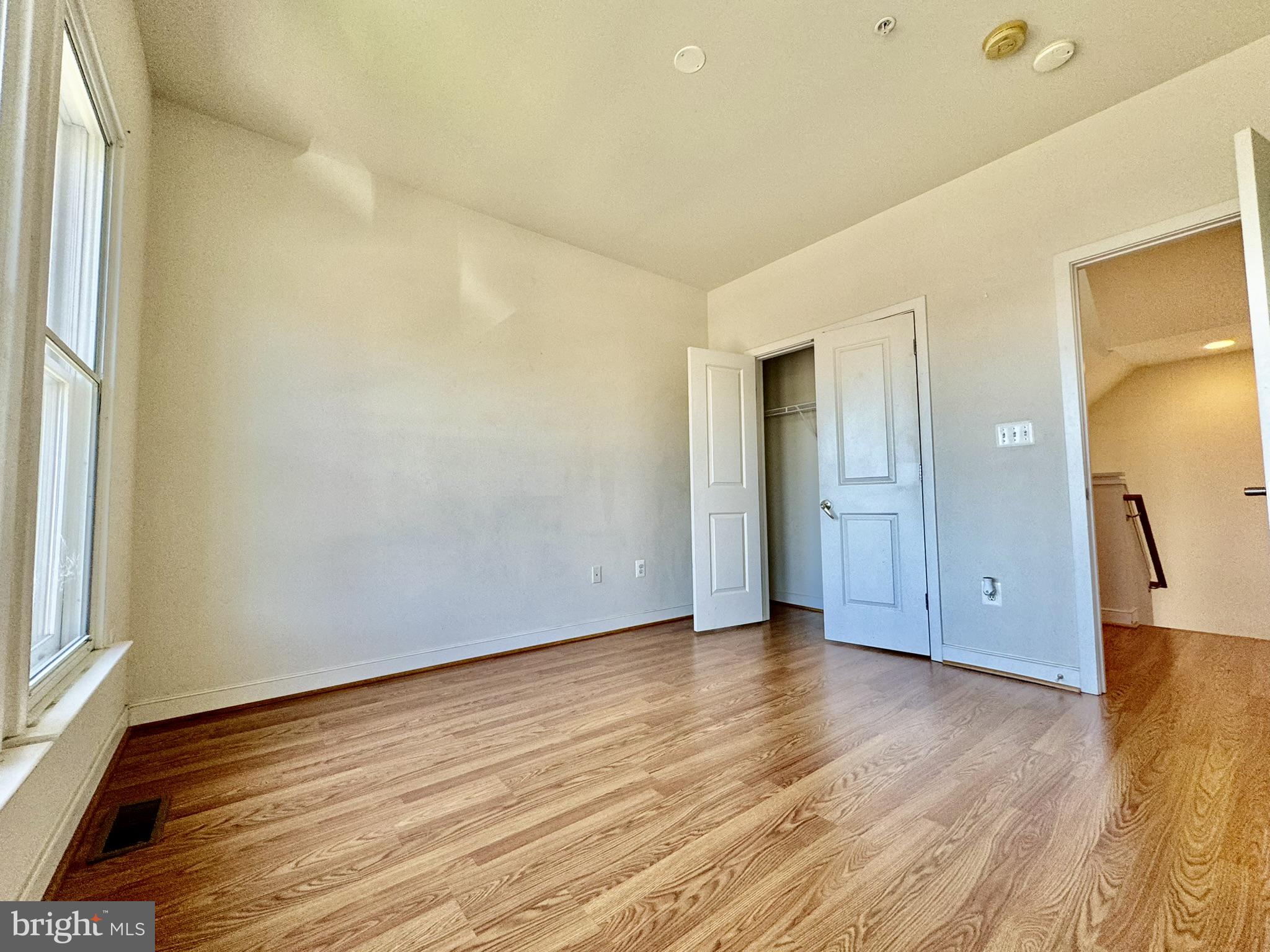HYATTSVILLE - Residential