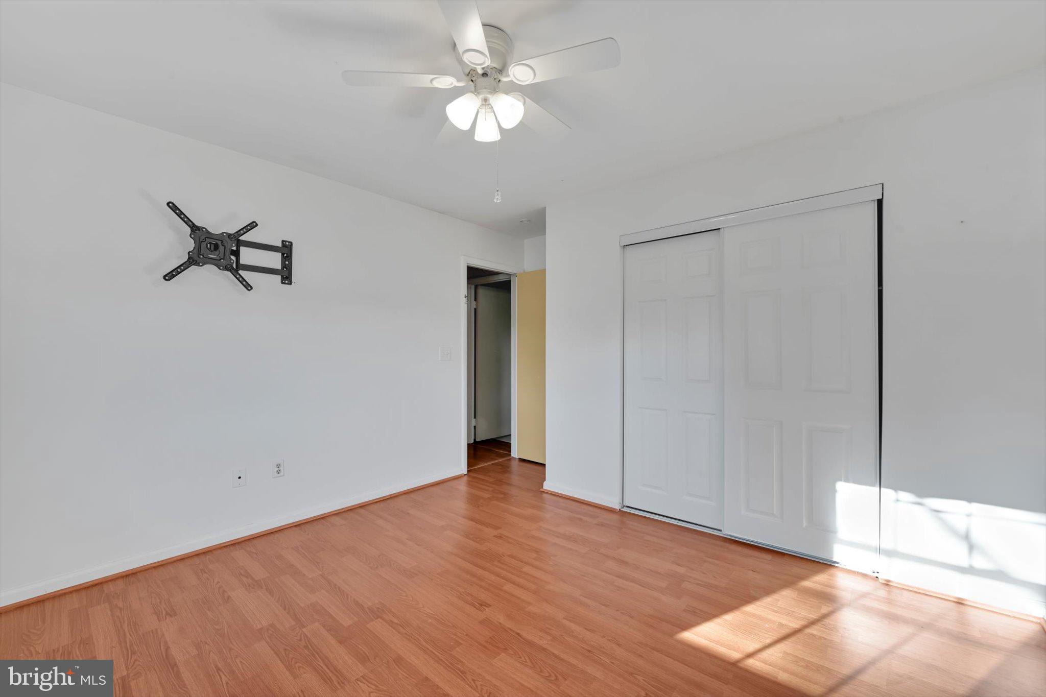 ROLLING RIDGE - Residential
